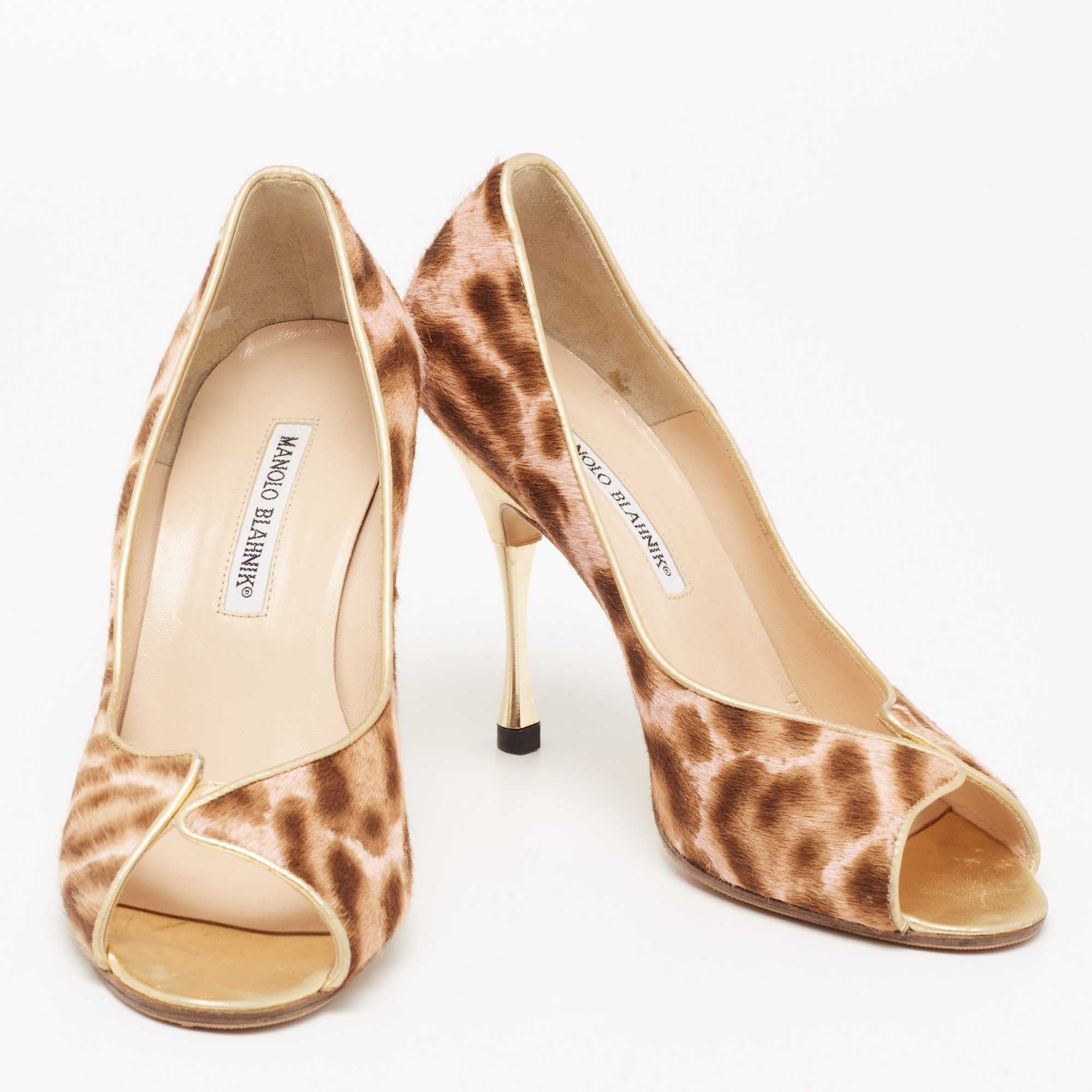 Manolo Blahnik Brown/White Calf Hair And Leather Peep Pumps Size 37.5