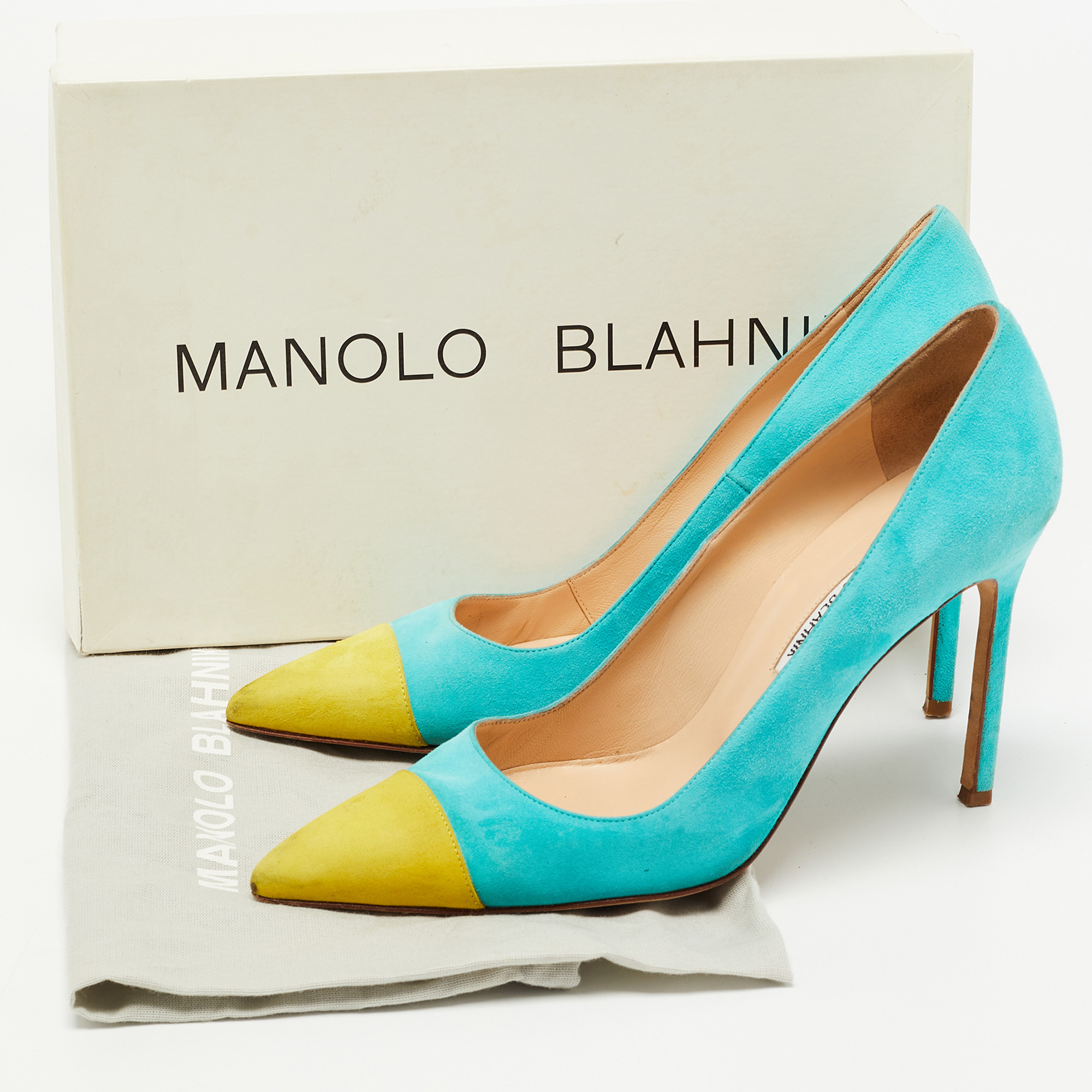 Manolo Blahnik Two Tone Suede Bipunta Pointed Toe Pumps Size 38.5
