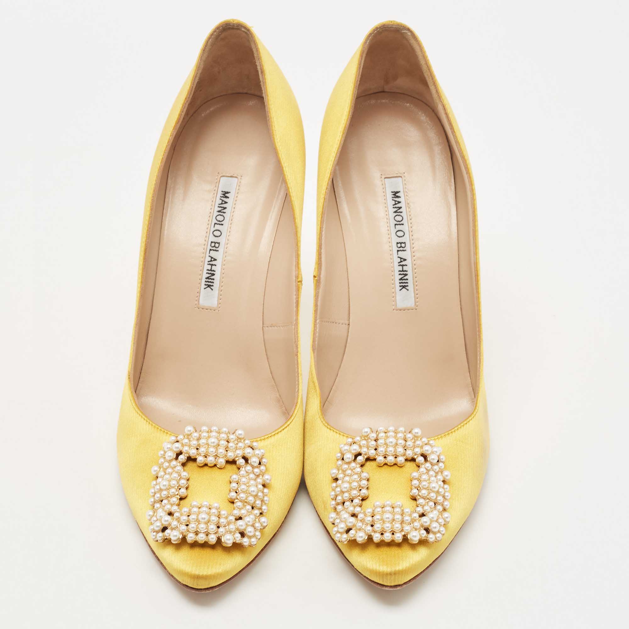 Manolo Blahnik Yellow Satin Hangisi Crystal Embellished Pointed Toe Pumps Size 39.5