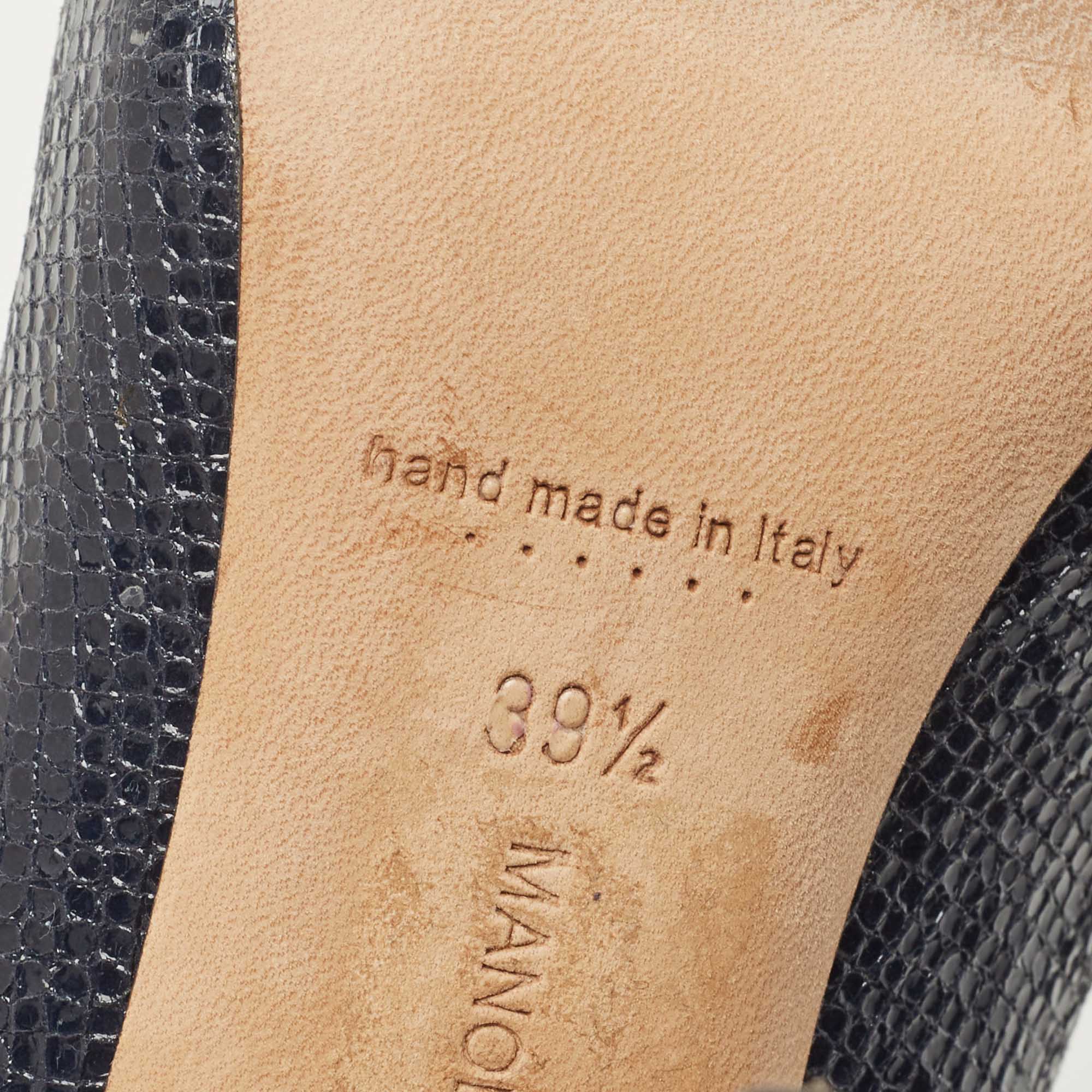 Manolo Blahnik Navy Blue Textured Leather Hangisi Pumps Size 39.5