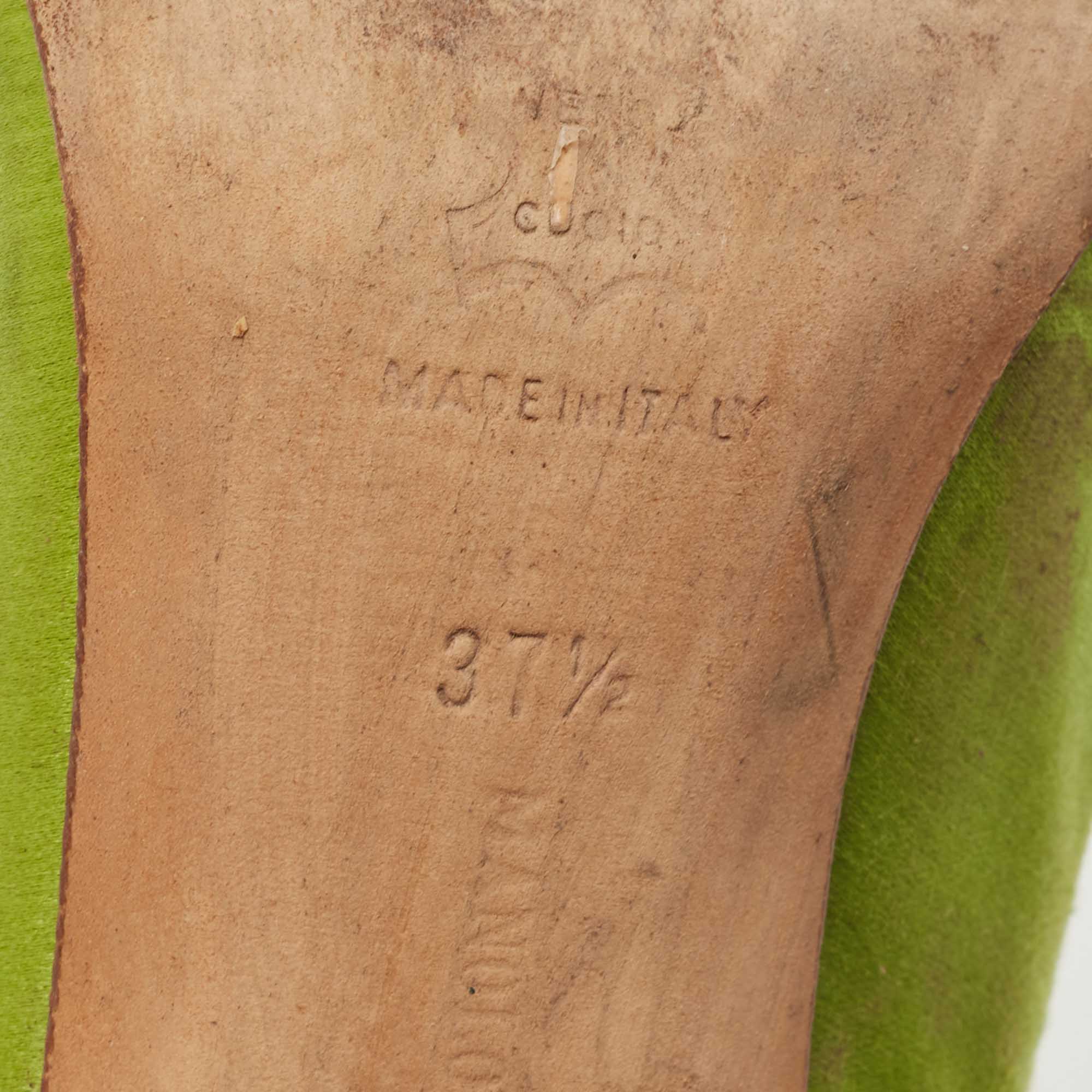 Manolo Blahnik Green Satin Pointed Toe Pumps Size 37.5