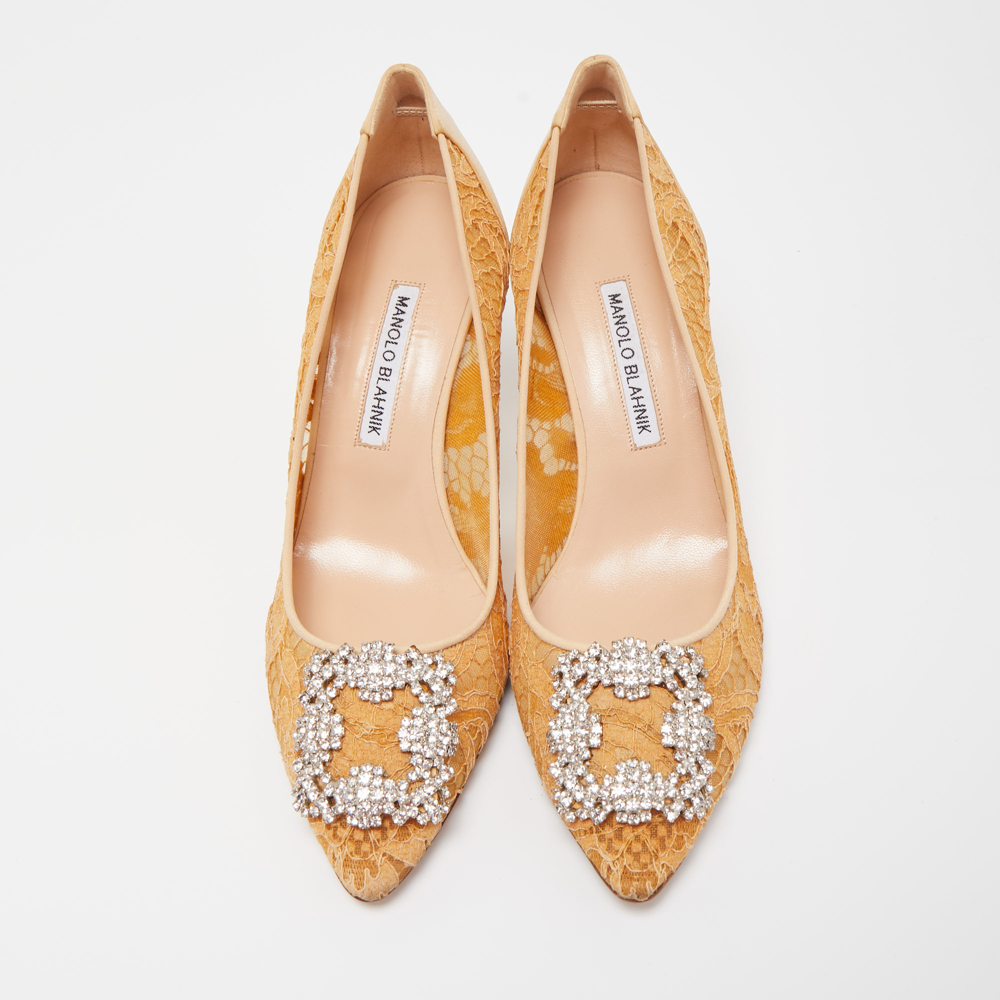 Manolo Blahnik Beige Lace And Satin Hangisi Crystal Embellished Pointed Toe Pumps Size 39.5