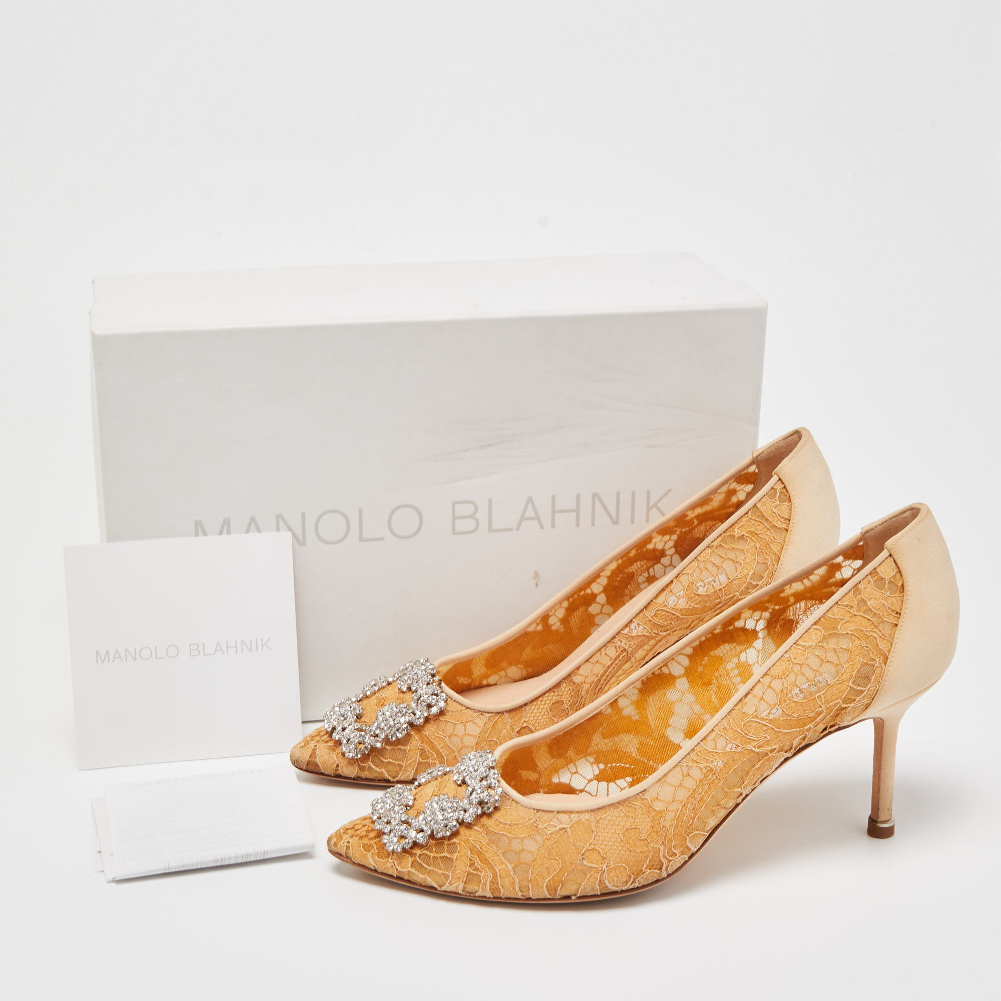 Manolo Blahnik Beige Lace And Satin Hangisi Crystal Embellished Pointed Toe Pumps Size 39.5