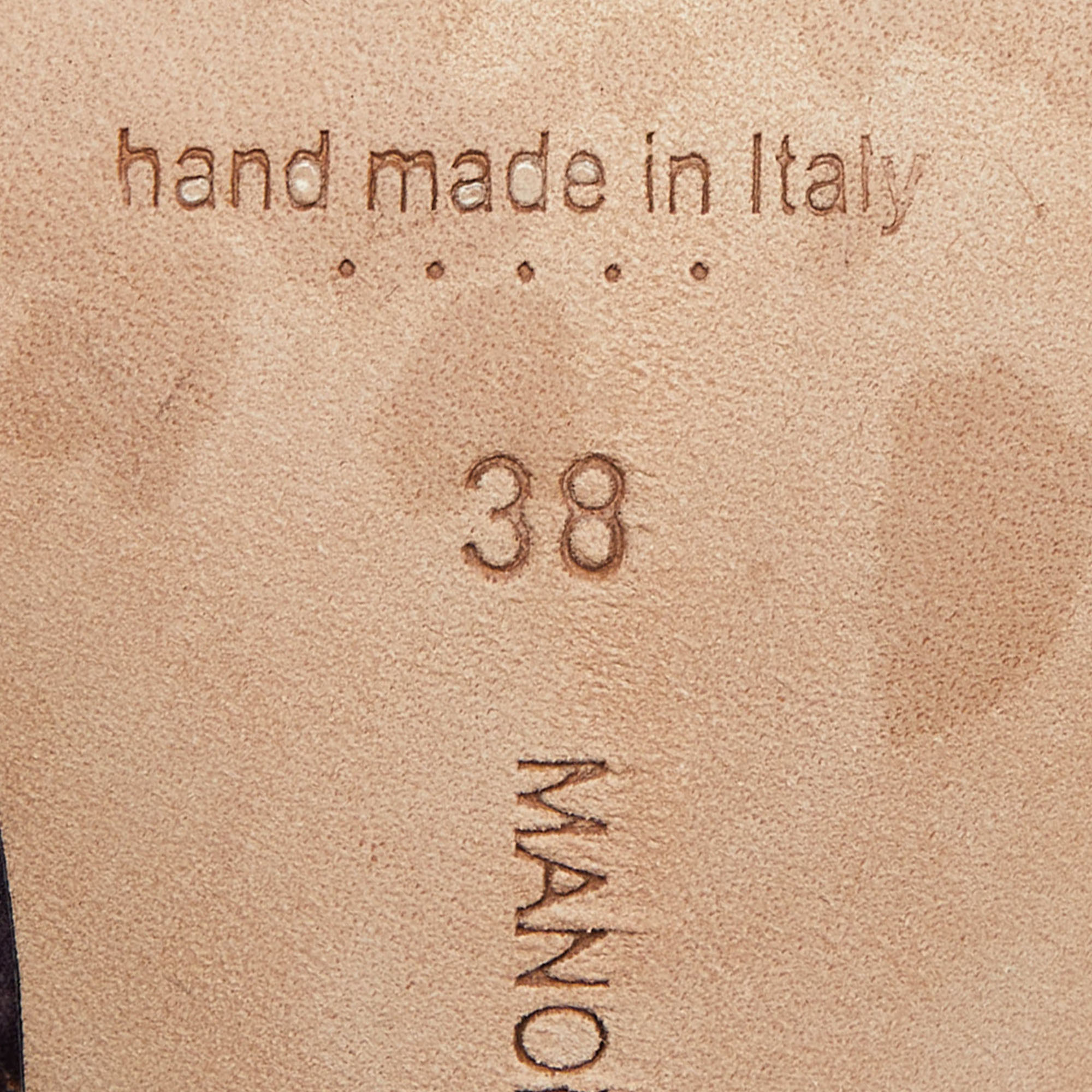 Manolo Blahnik Burgundy Leather Pointed Toe Slingback Pumps Size 38