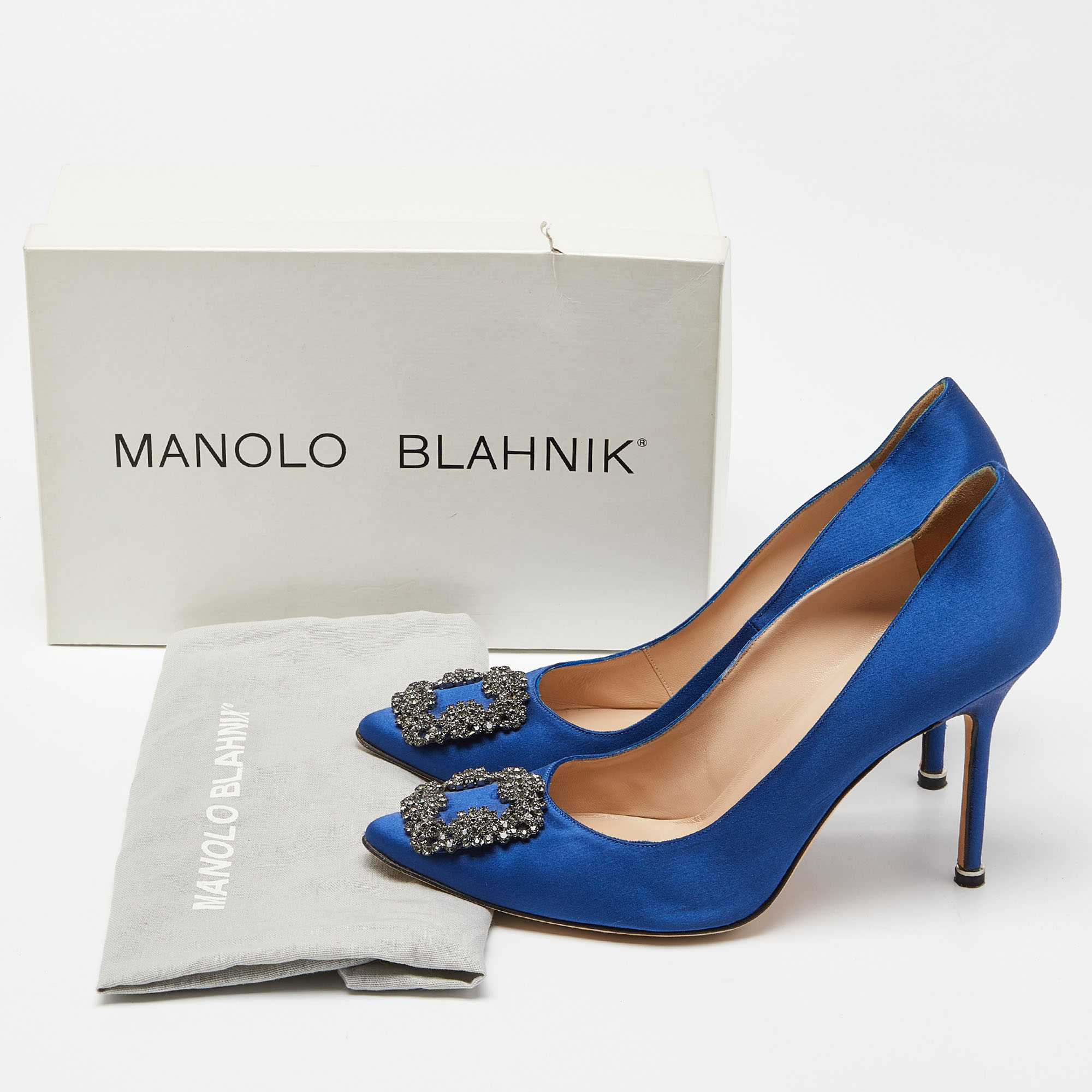 Manolo Blahnik Blue Satin Hangisi Pumps Size 42