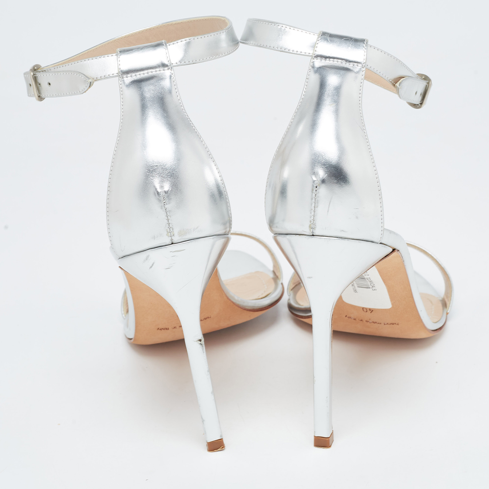 Manolo Blahnik Silver Leather Chaos Ankle Strap Sandals Size 40