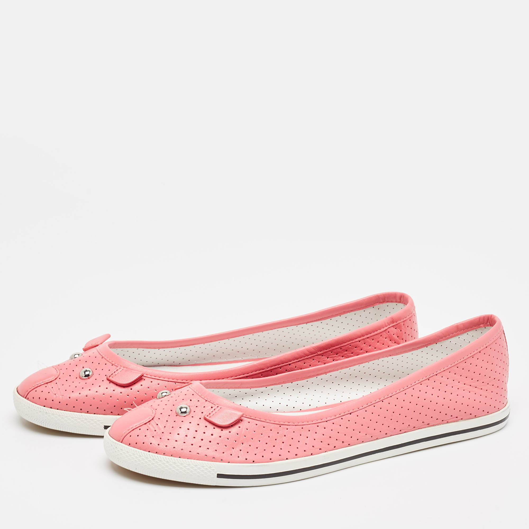 Marc By Marc Jacobs Pink Perforated Leather Mouse Flats Size 39