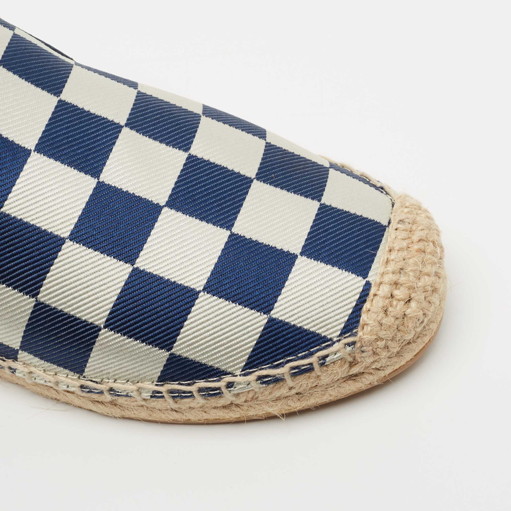 Marc By Marc Jacobs Blue/White Canvas Checkered Espadrille Flats Size 35.5