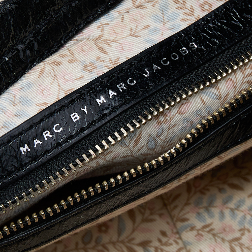 Marc By Marc Jacobs Black Leather Turnlock Shoulder Bag