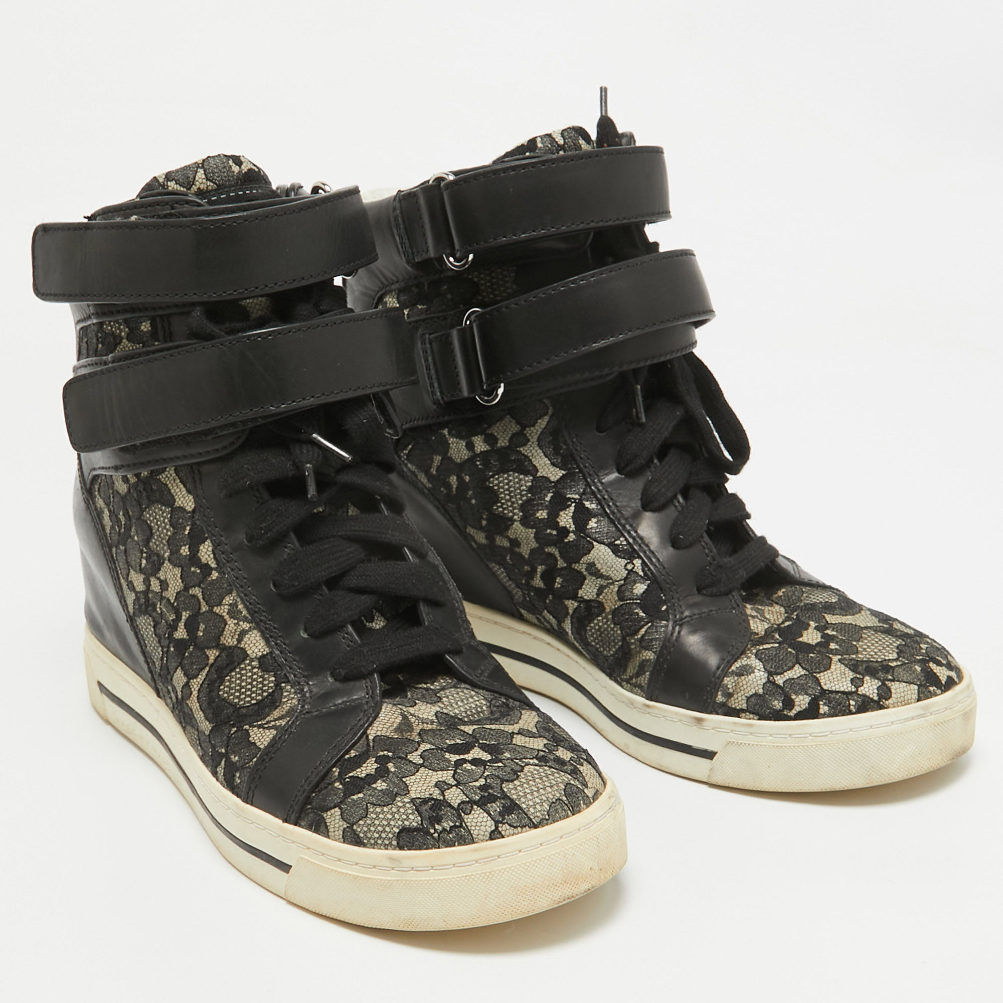 Marc By Marc Jacobs Black Leather And Mesh High Top Sneakers Size 41