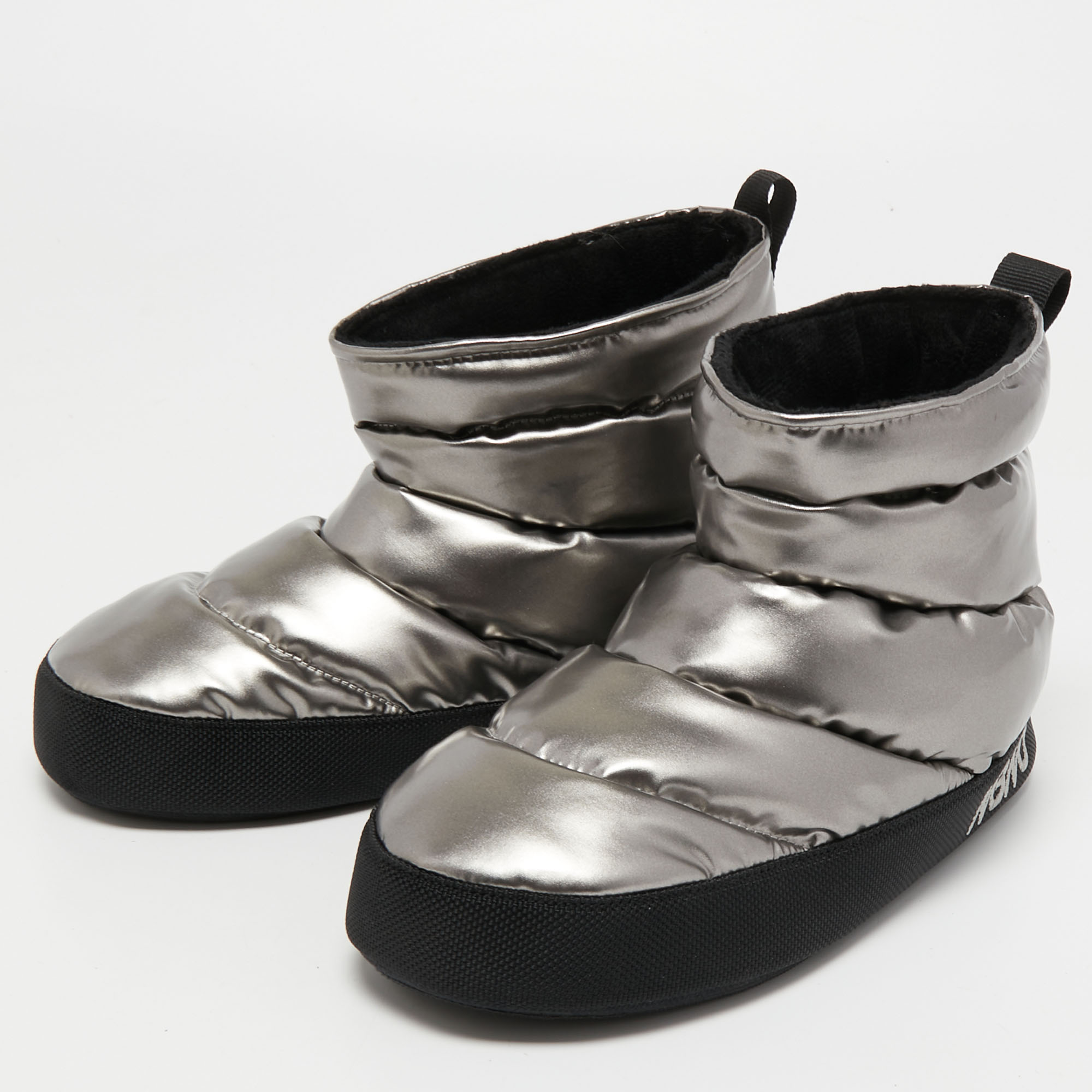 Marc jacobs deals silver boots