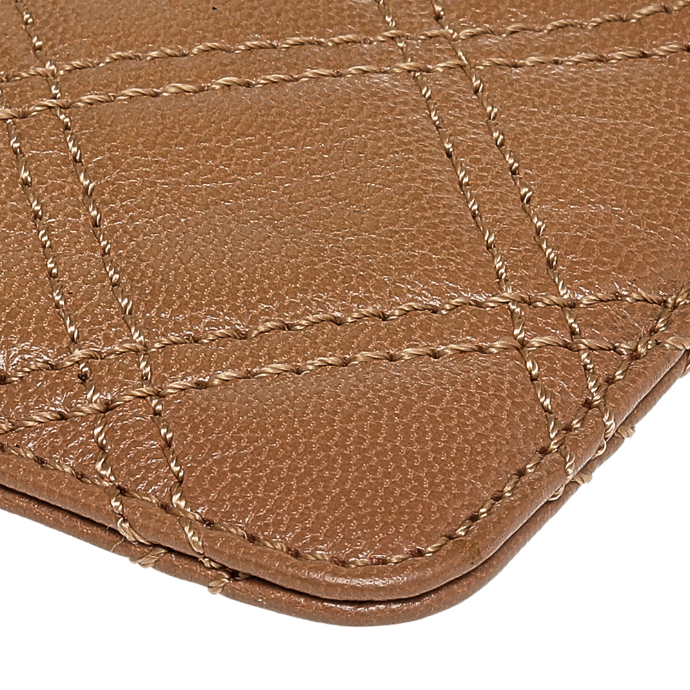 Marc Jacobs Beige Quilted Leather Wallet