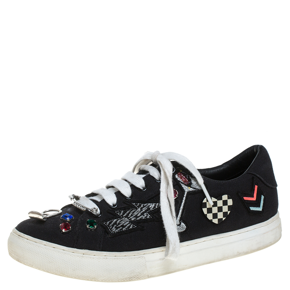 Marc jacobs black canvas patches and embellished low top sneakers size 39