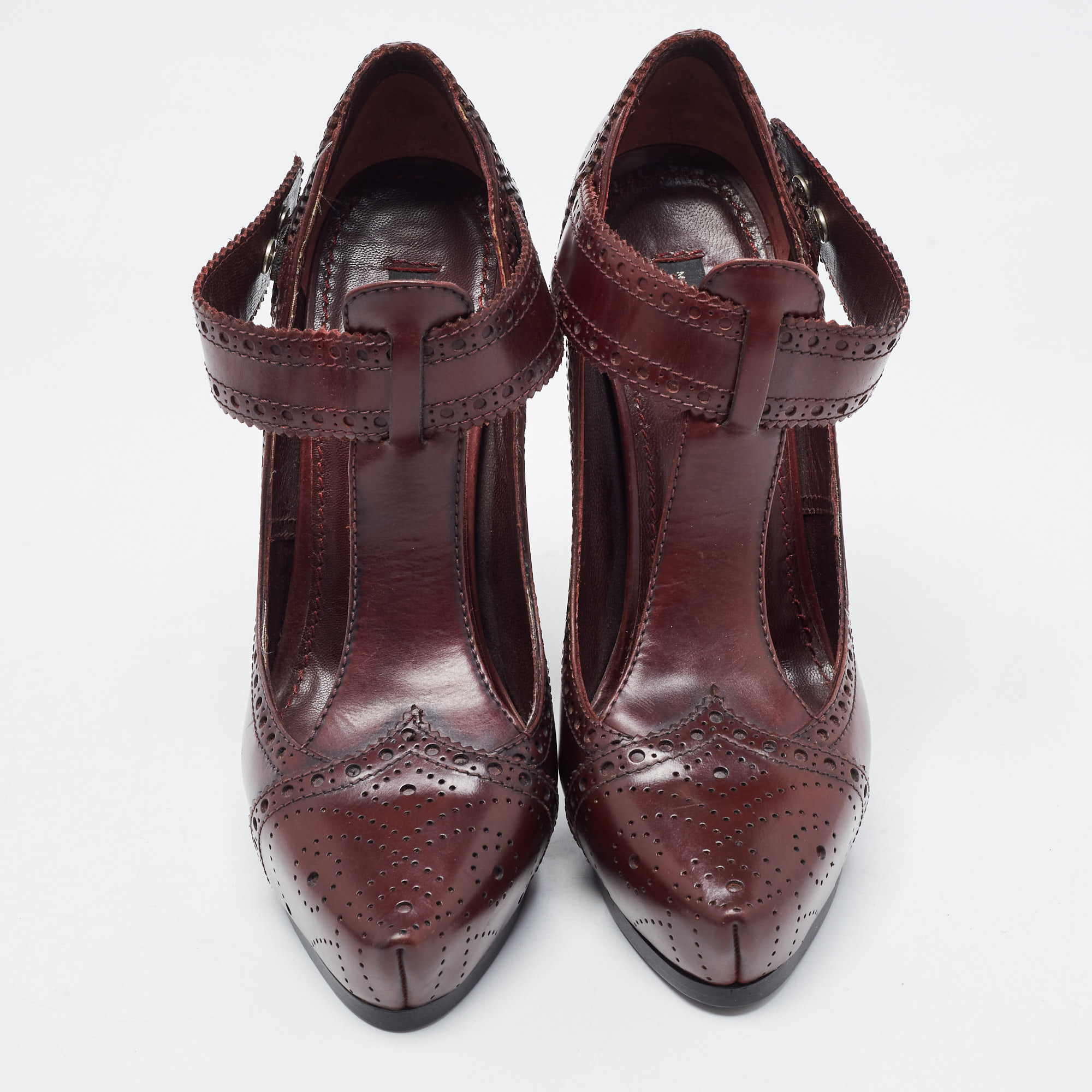 Marc Jacobs Burgundy Leather Mary Jane Pumps Size 37