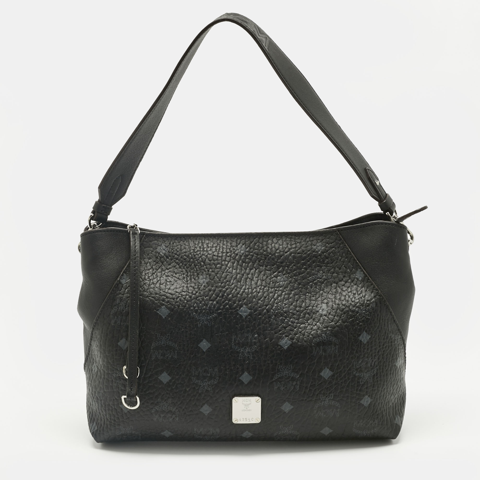 MCM Black Visetos Coated Canvas and Leather Klara Shoulder Bag 
MCM Black Visetos Coated Canvas and Leather Klara Shoulder Bag