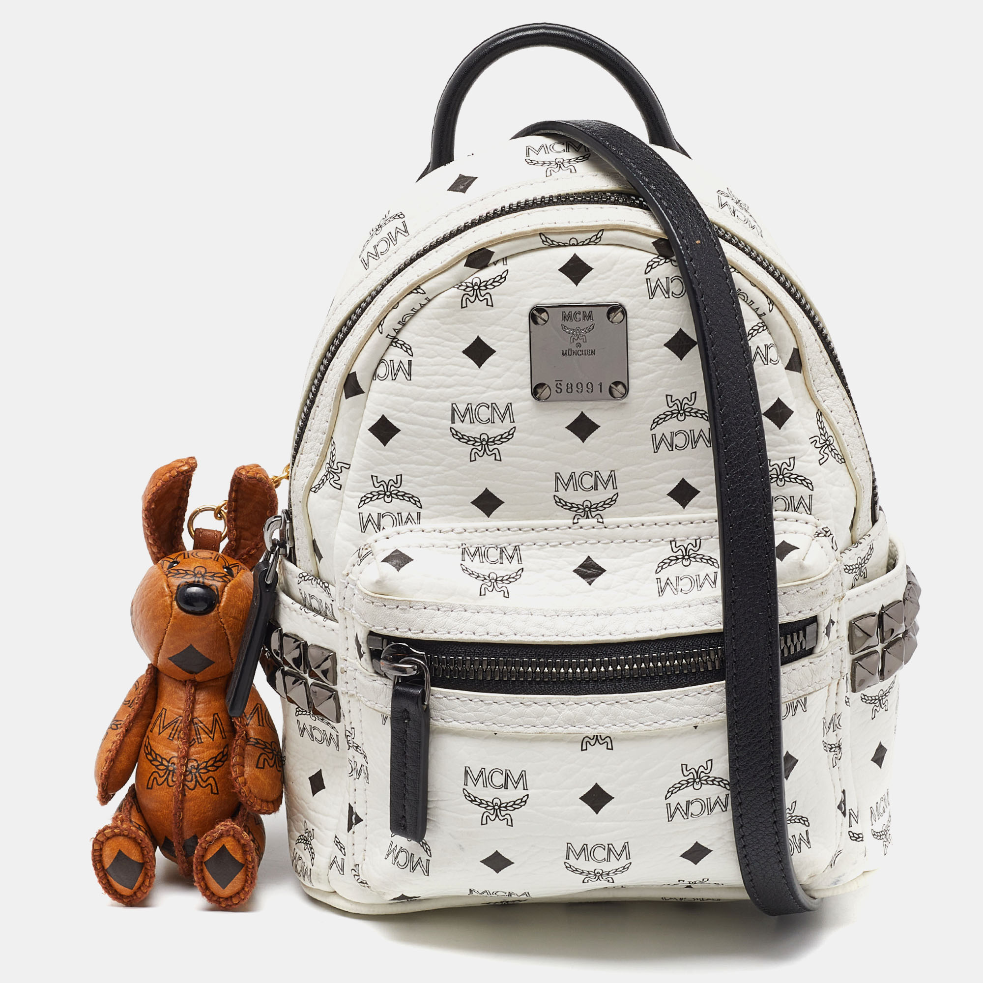 Mcm white/black visetos coated canvas and leather mini studded stark-bebe boo backpack