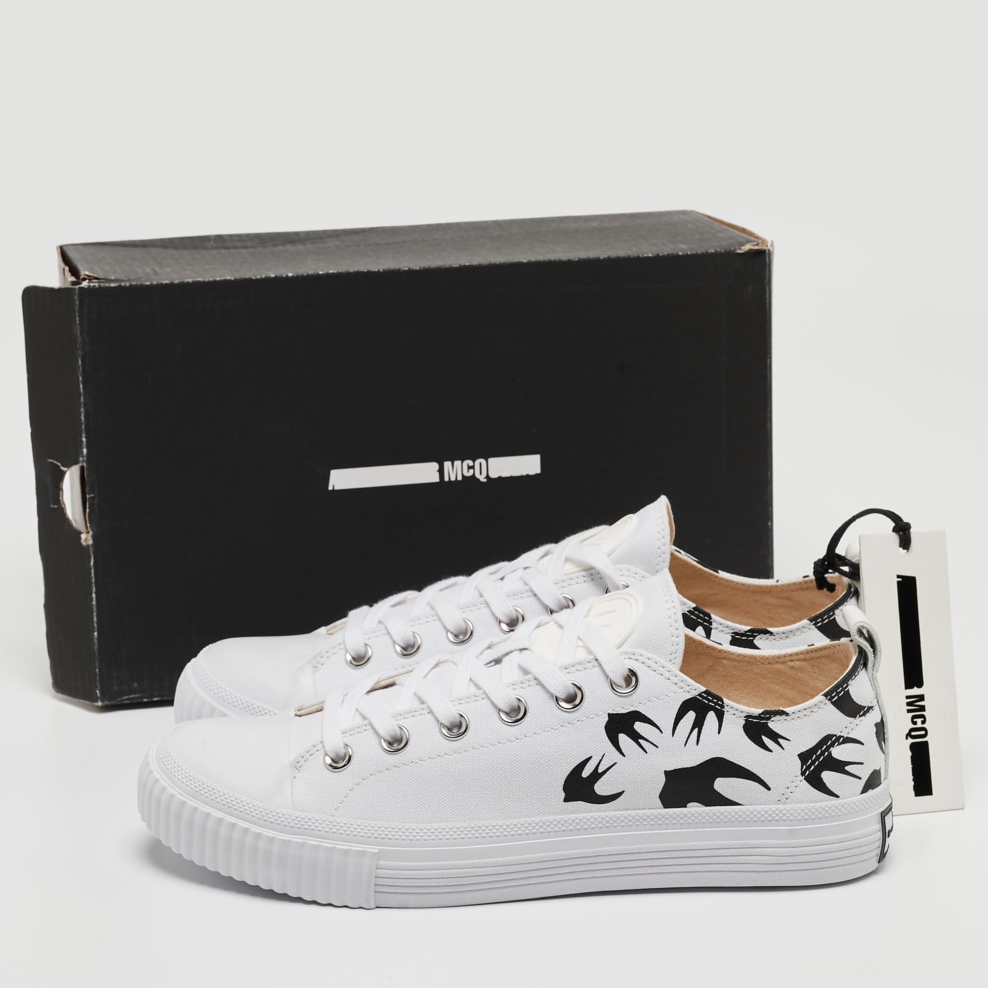 McQ By Alexander McQueen White/Black Canvas Shallow Swarm Sneakers Size 40