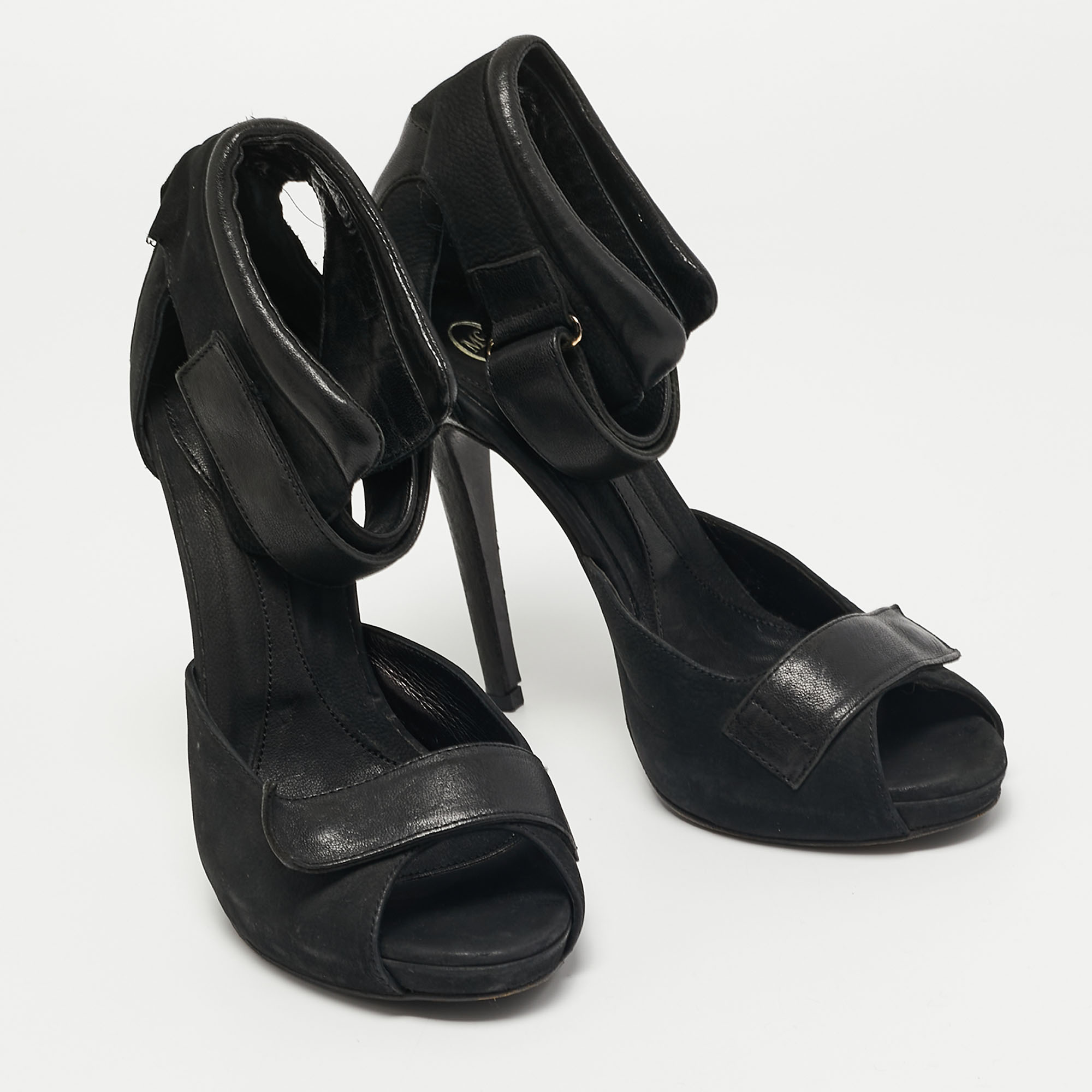 MCQ By Alexander MCQueen Black Nubuck And Leather Ankle Strap Sandals Size 38