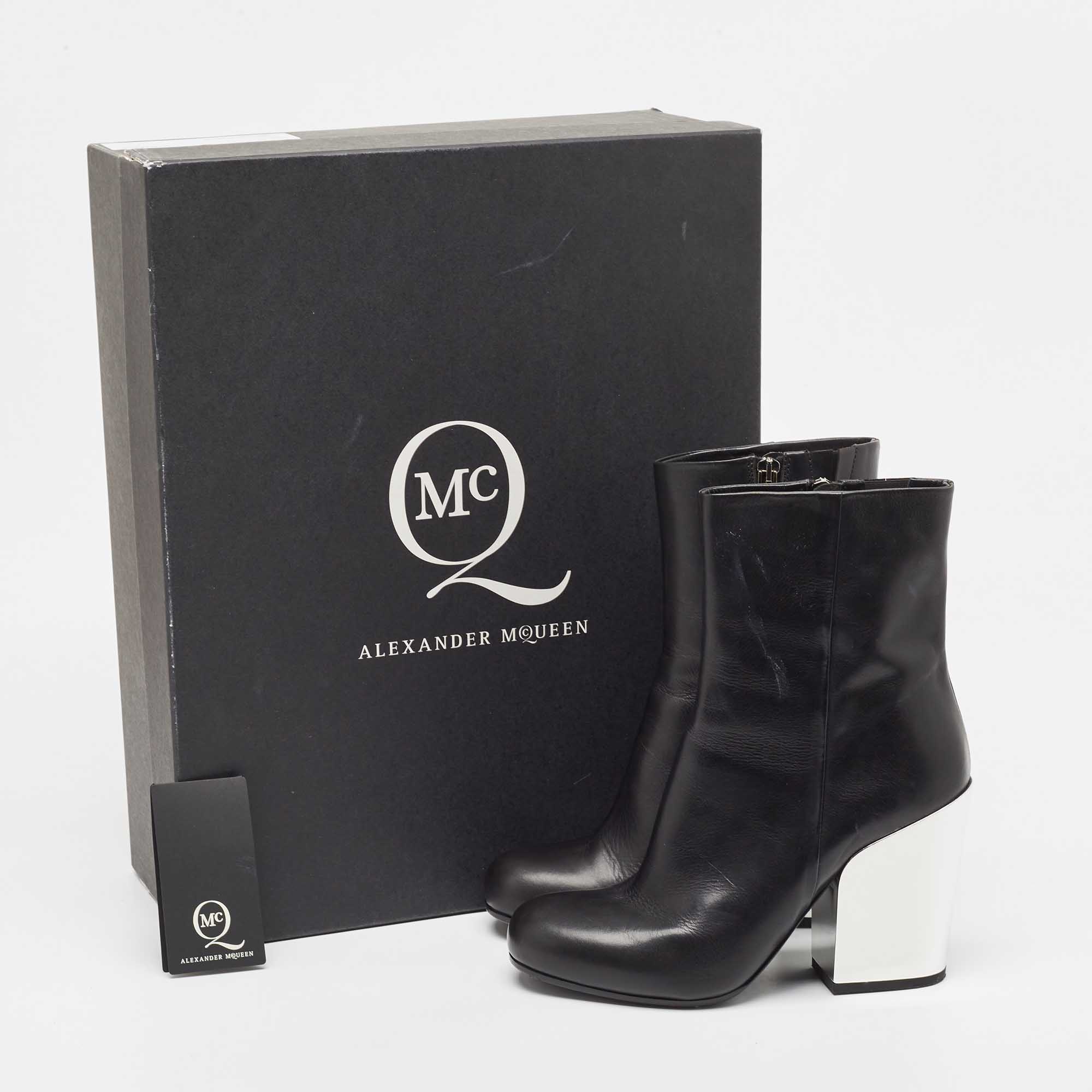 McQ By Alexander McQueen Black Leather Geffrye Ankle Boots Size 39