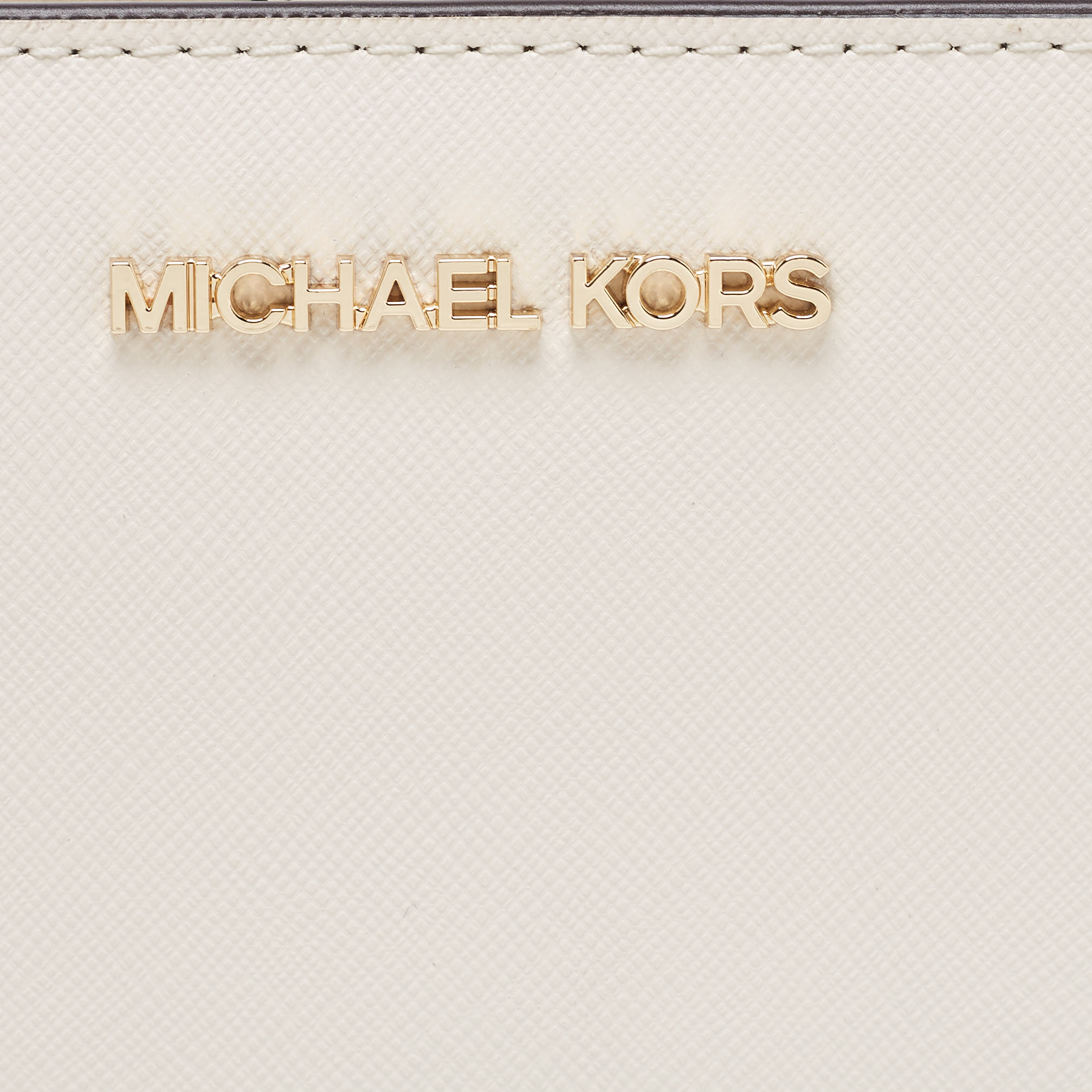 Michael Kors White Saffiano Leather Travel Jet Set French Wallet