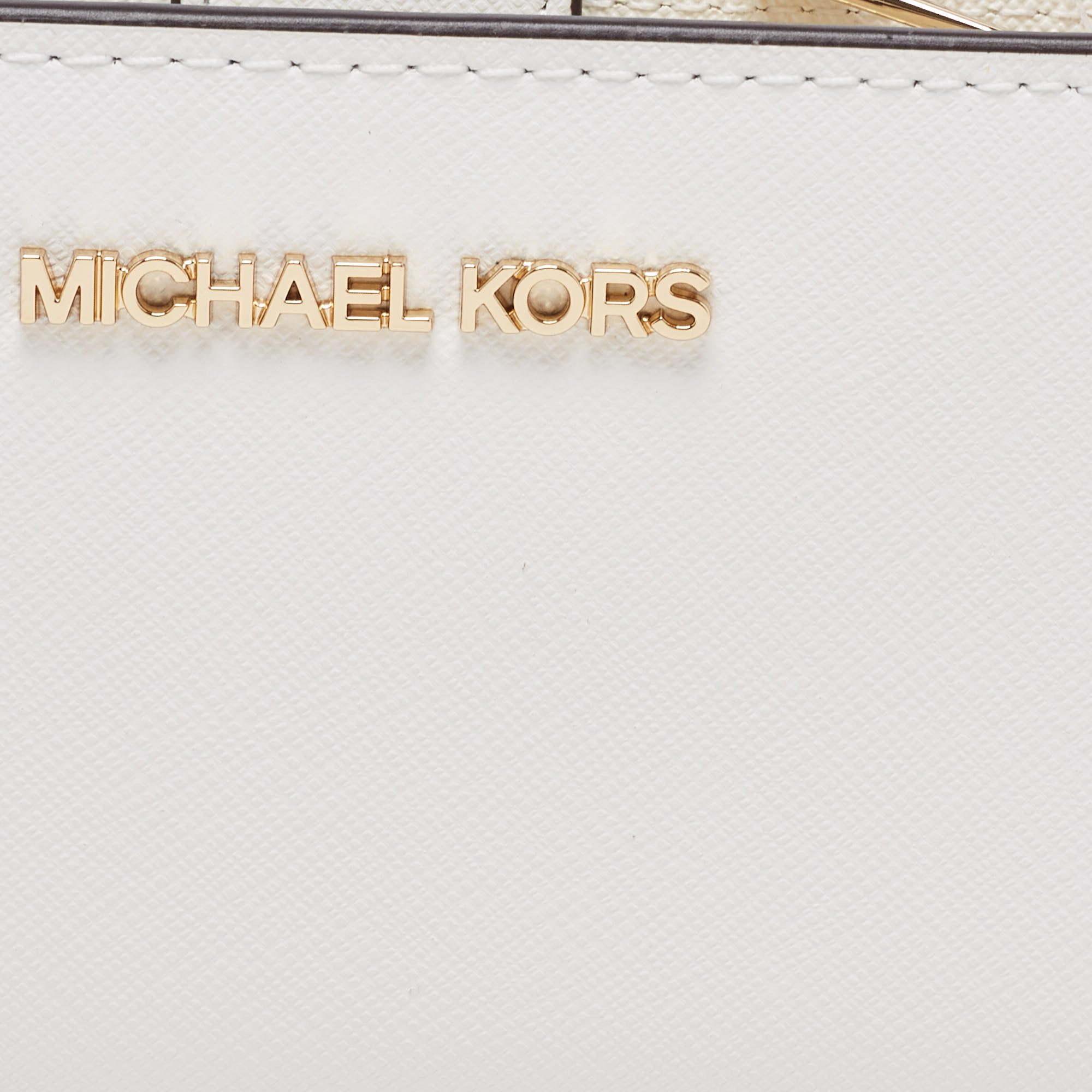 Michael Kors White Leather Jet Set Travel Zip Bifold Wallet