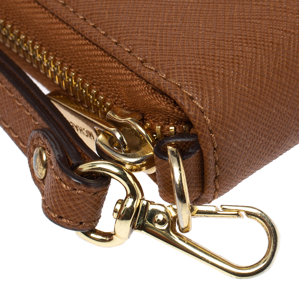 Michael Kors Brown Leather Jet Set Zip Around Wristlet Wallet