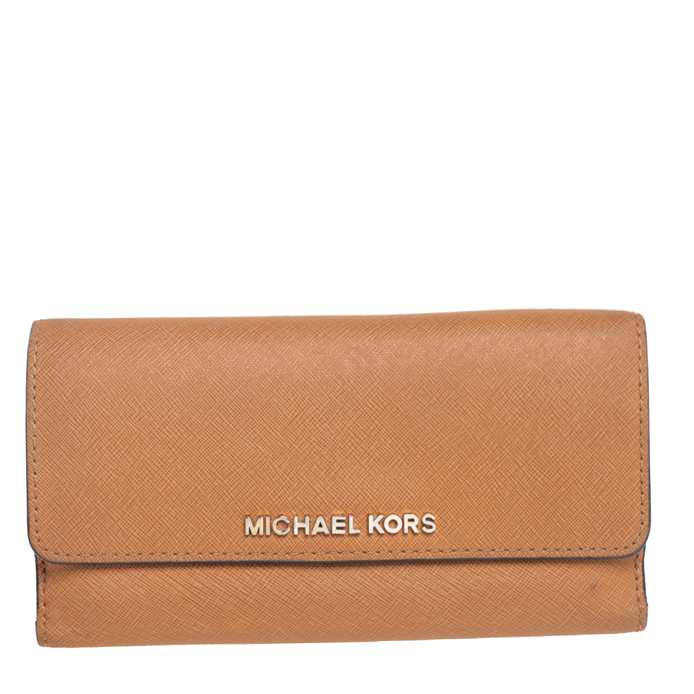 

Michael Kors Tan Leather Continental Wallet