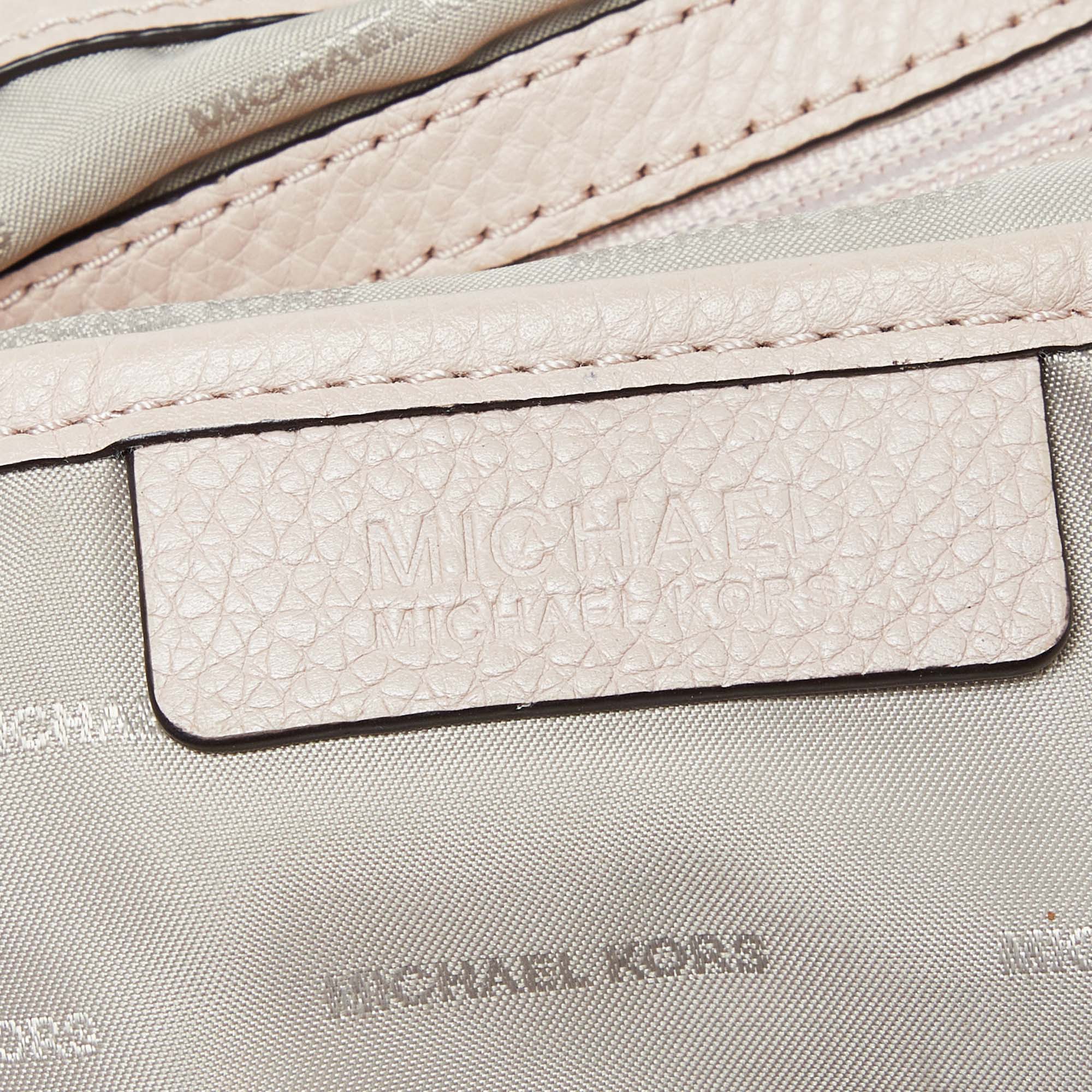 Michael Kors Beige Leather Jet Set Chain Bag