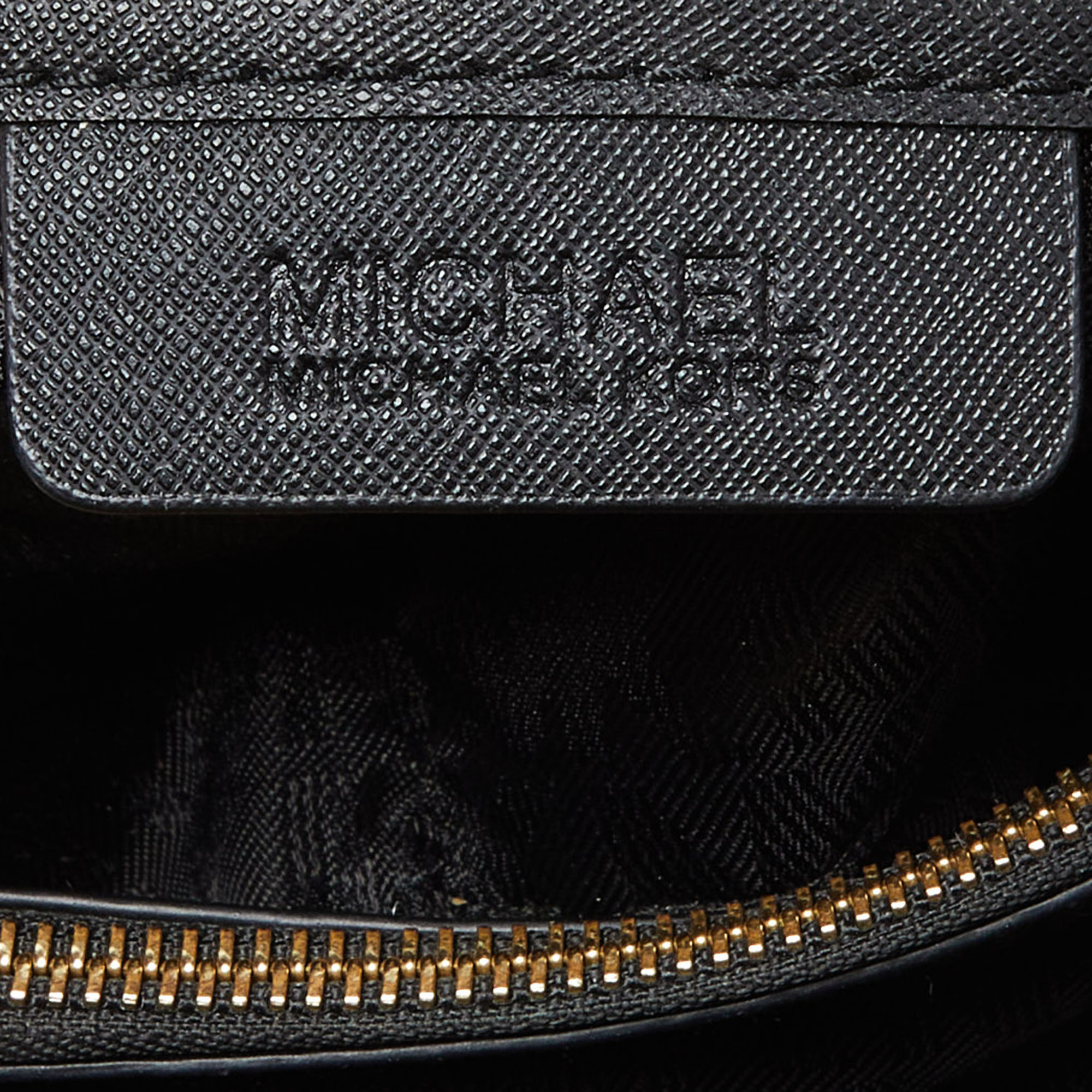 MICHAEL Michael Kors Black Saffiano Leather Medium Cynthia Tote
