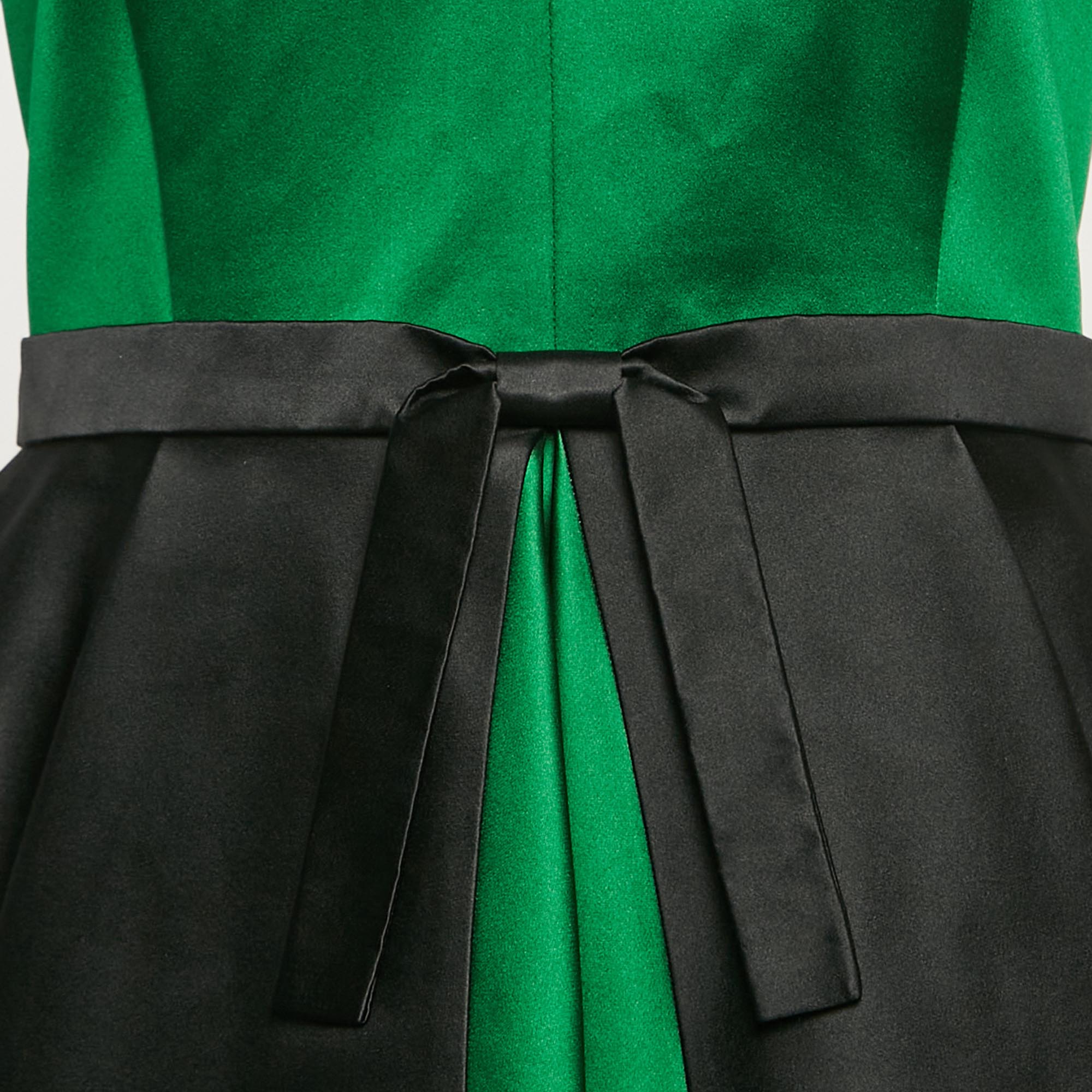 Paule Ka Green/Black Silk Asymmetric V-Neck Gown S