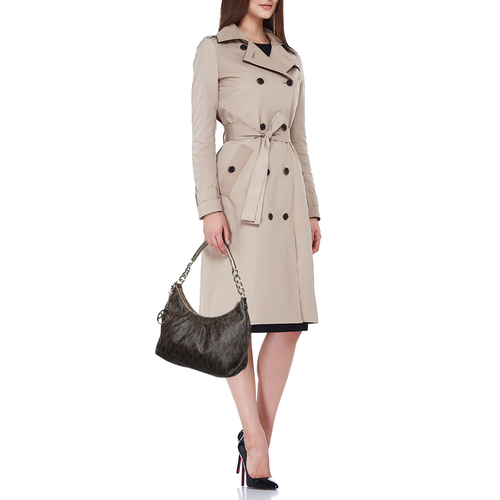 MICHAEL Michael Kors Brown Signature Coated Canvas and Leather Shoulder Bag
MICHAEL Michael Kors Brown Signature Coated Canvas and Leather Shoulder Bag