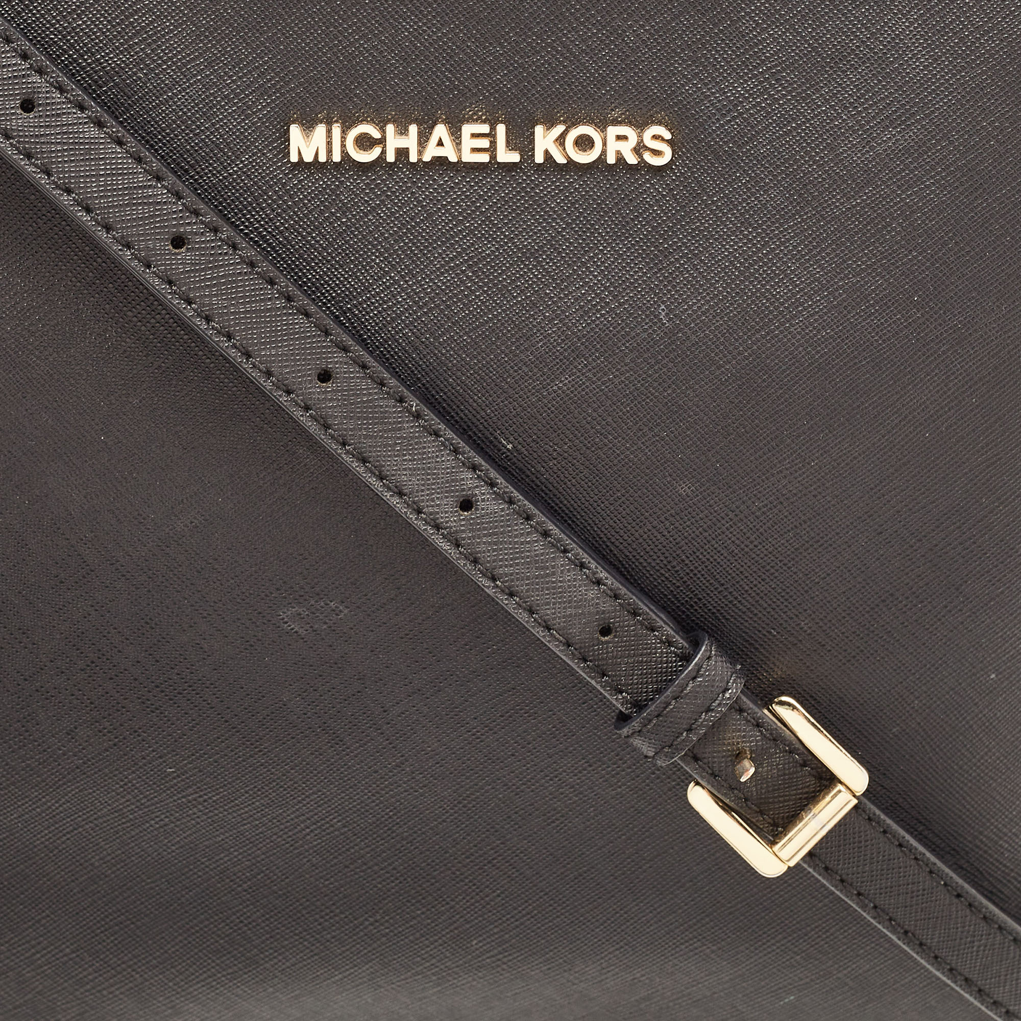 MICHAEL Michael Kors Black Leather Jet Set Messenger Bag