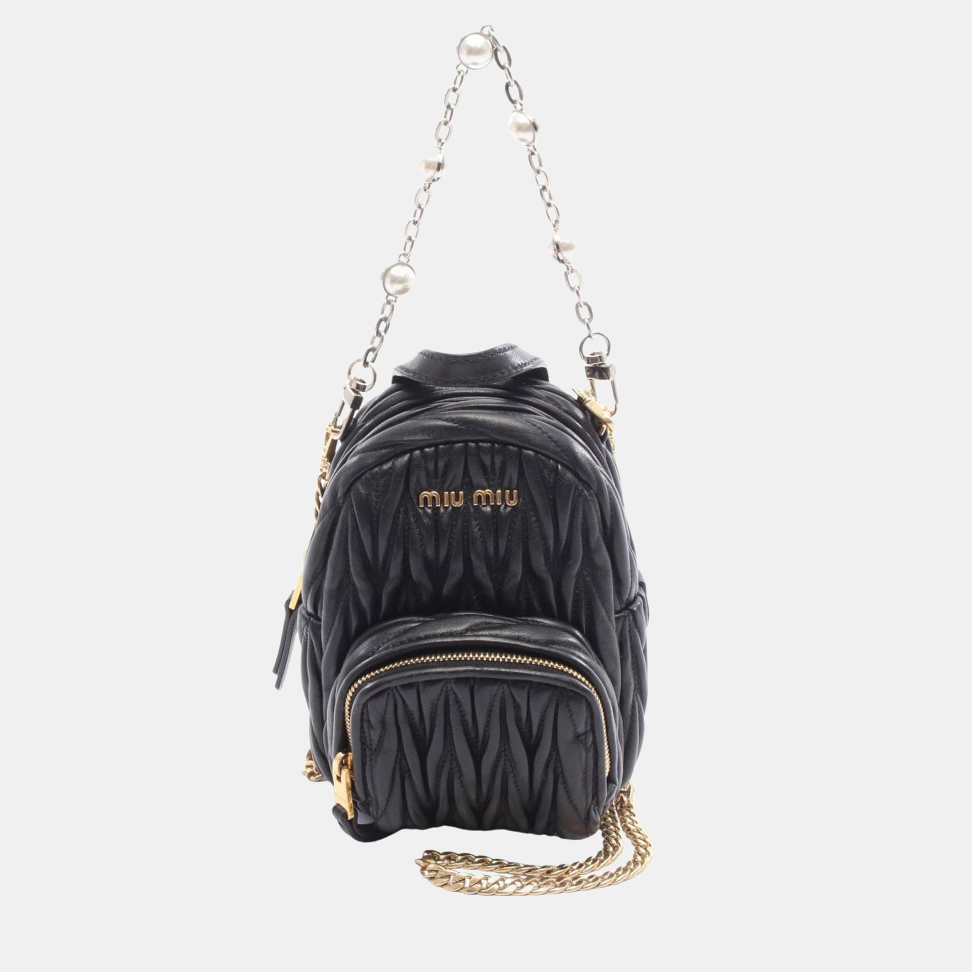 Miu Miu Matelasse Mini Shoulder Bag Leather Black
Miu Miu Matelasse Mini Shoulder Bag Leather Black