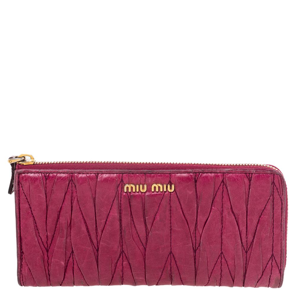 Miu miu pink leather matelass&eacute; zip around wallet