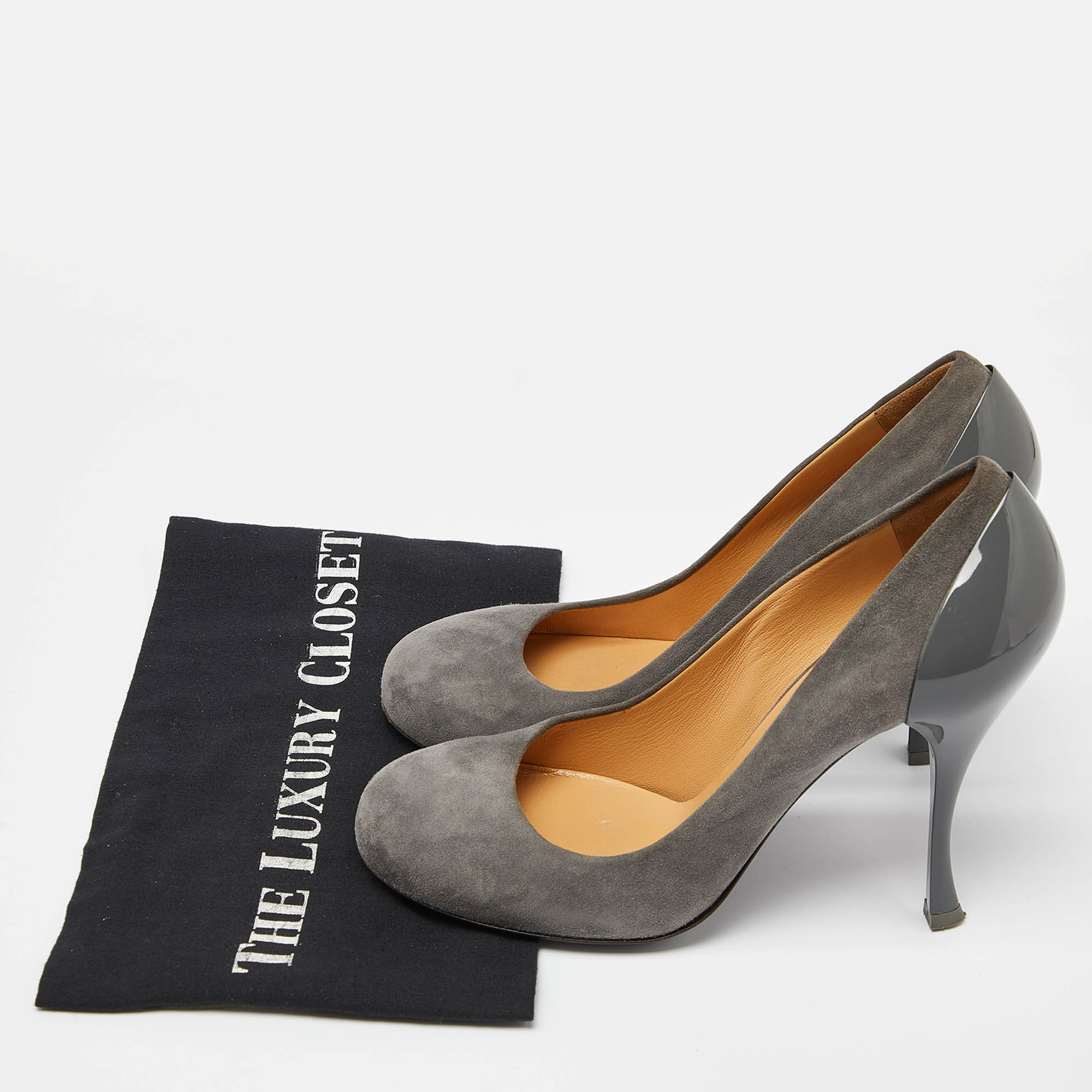 Giuseppe Zanotti Grey Suede Round Toe Pumps Size 38