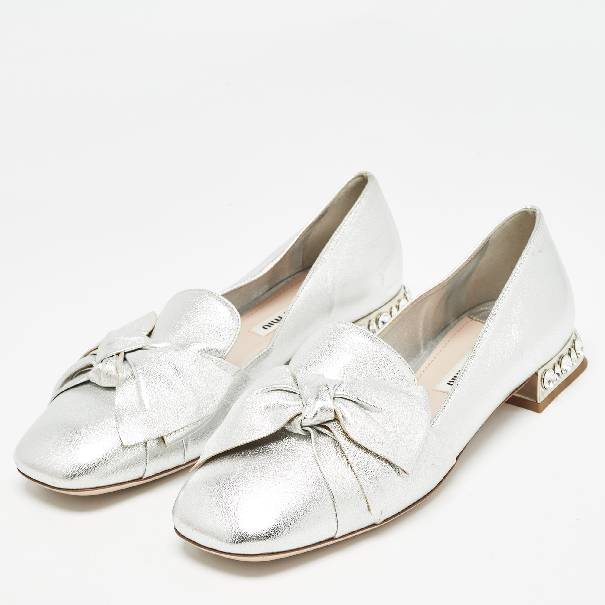 Miu Miu Silver Leather Bow Crystal Embellished Loafers Size 38