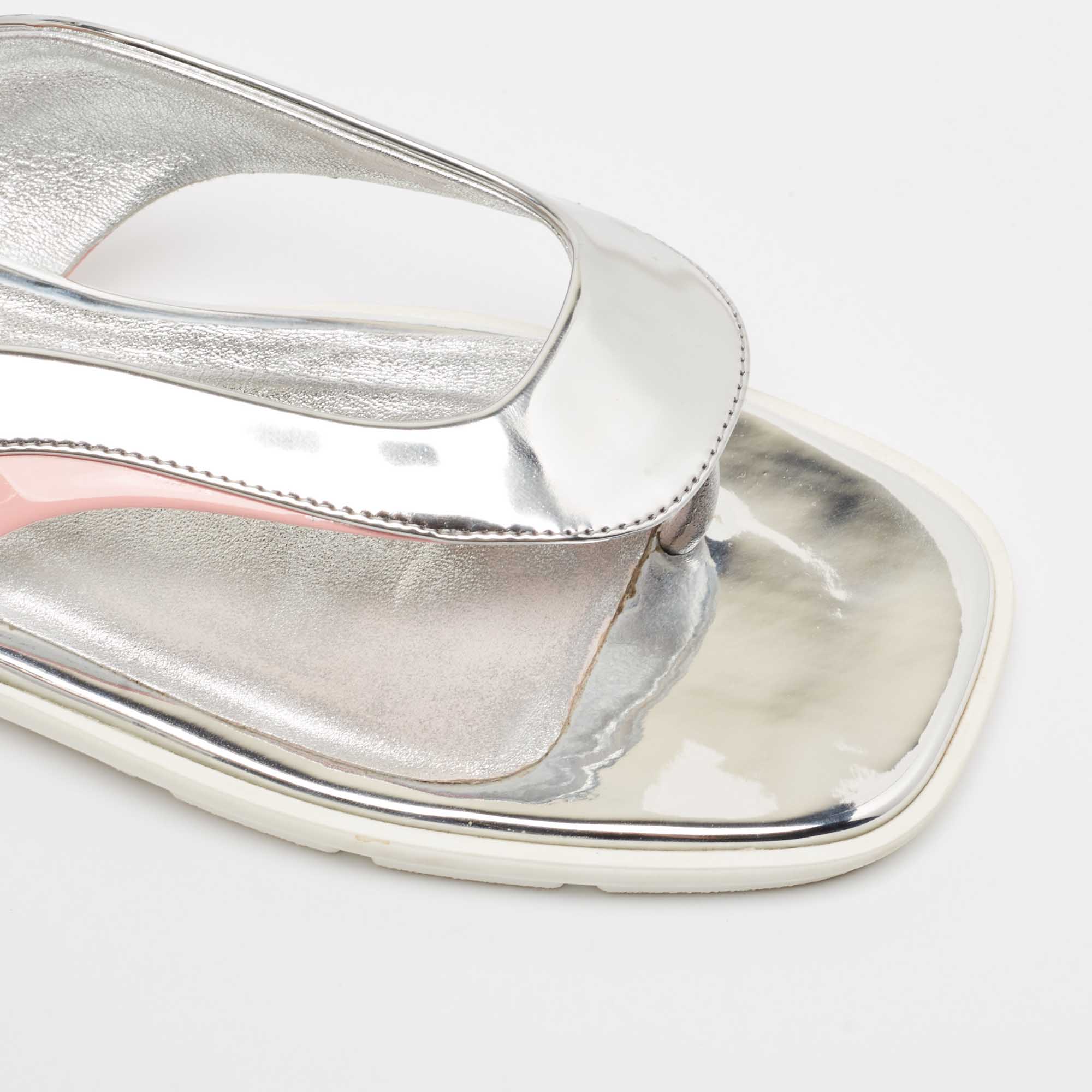 Miu Miu Silver/Pink Leather And Patent Thong Flats Size 36