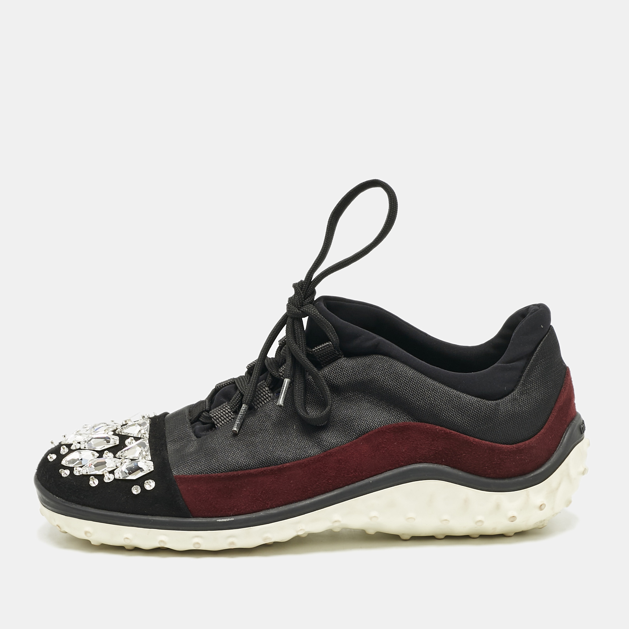 Miu Miu Black/Burgundy Canvas and Suede Crystal Embellished Sneakers Size
Miu Miu Black/Burgundy Canvas and Suede Crystal Embellished Sneakers Size