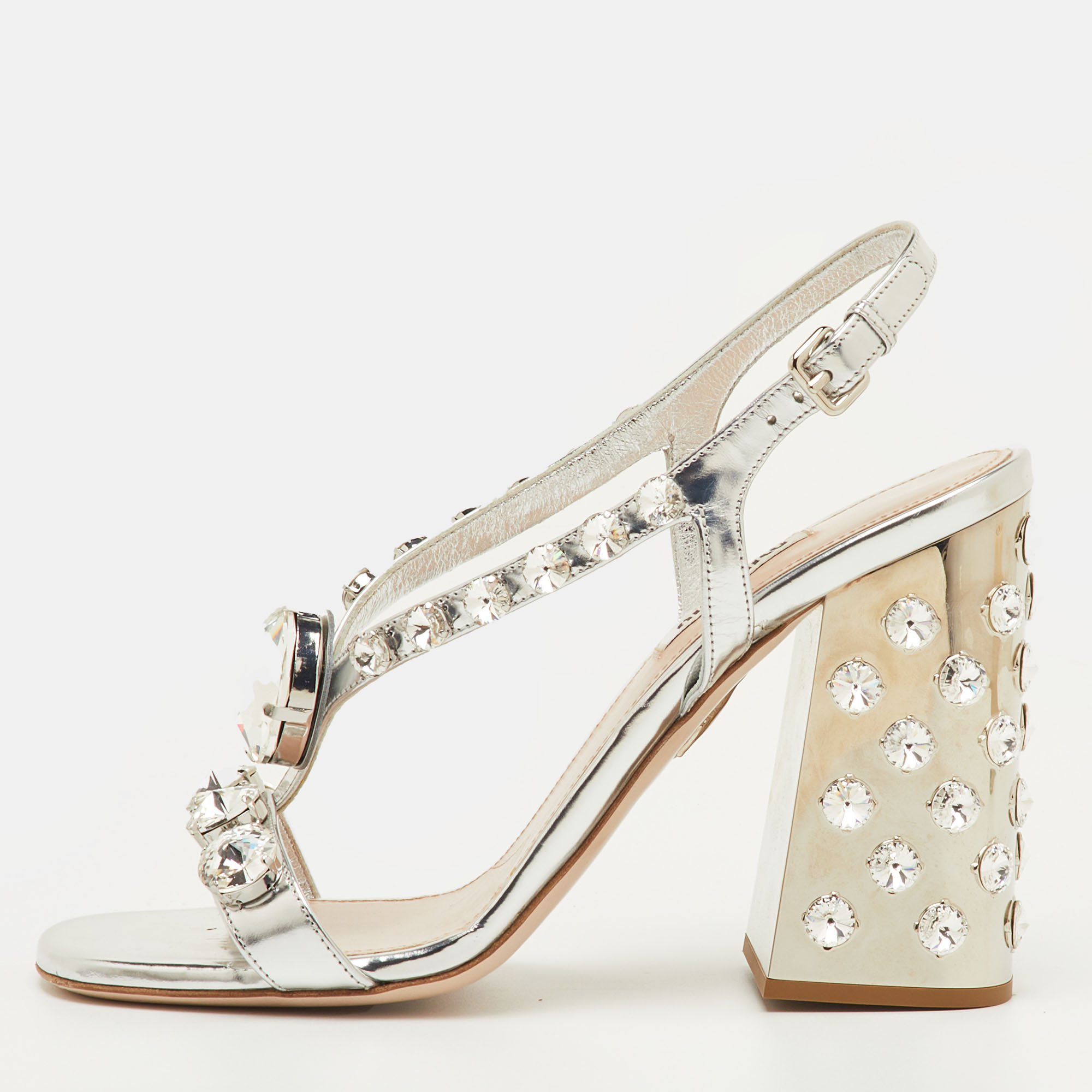 Miu Miu Size Silver Patent Leather Crystal Embellished Block Heel Sandals
Miu Miu Size Silver Patent Leather Crystal Embellished Block Heel Sandals