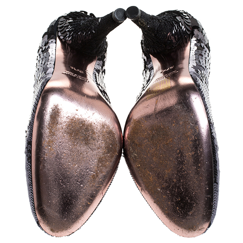 Miu Miu Black Sequin Round Toe Pumps Size 37.5