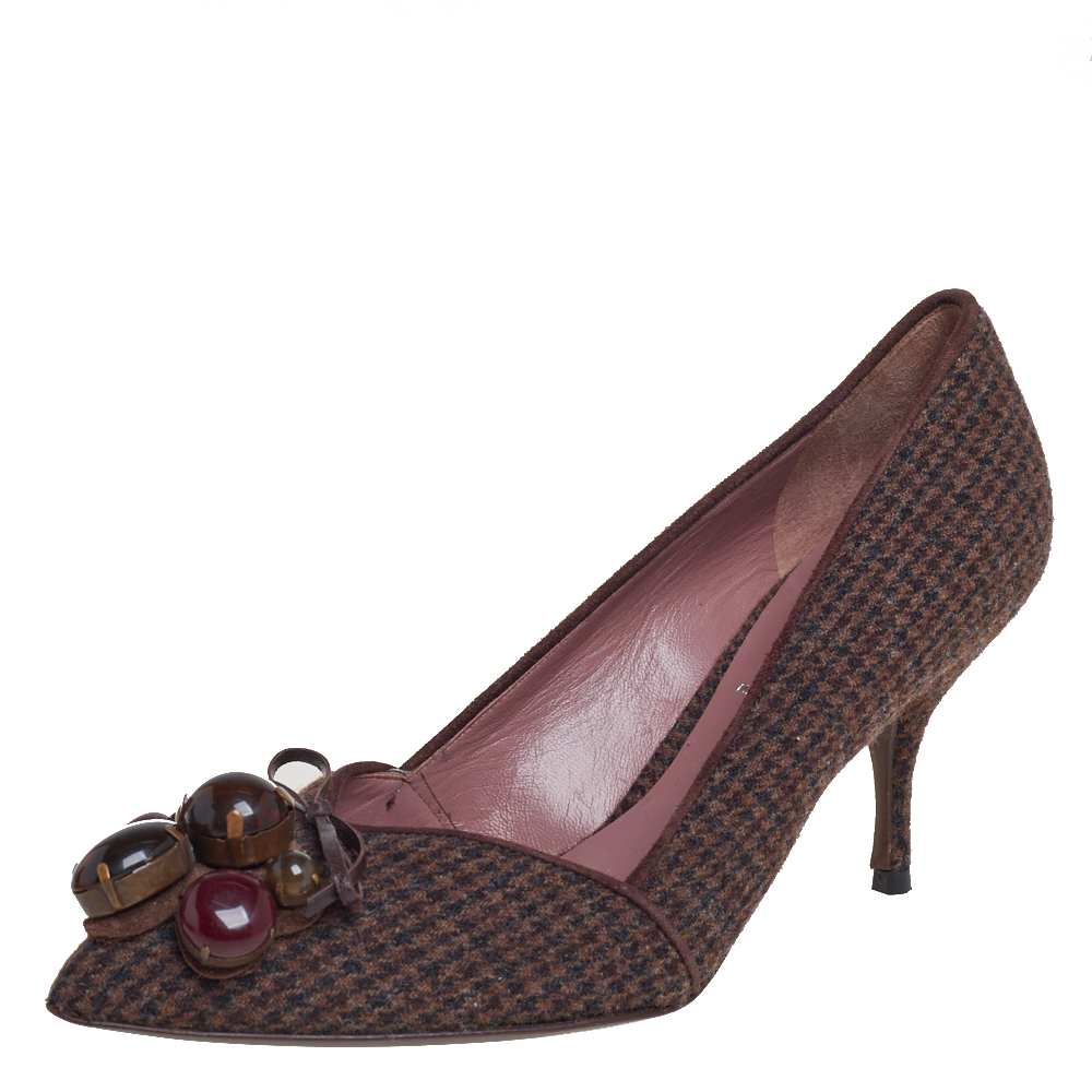 Miu miu vintage brown wool houndstooth enamel embellished work pumps size 36