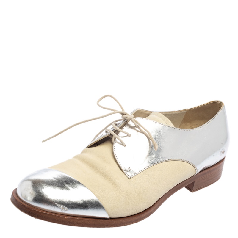 Miu Miu Metallic Sliver And Beige Patent And Leather Oxfords Size 38