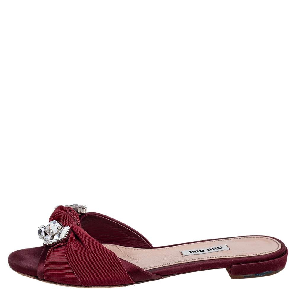 Miu Miu Burgundy Satin And Fabric Knot Slide Flats Size 37.5