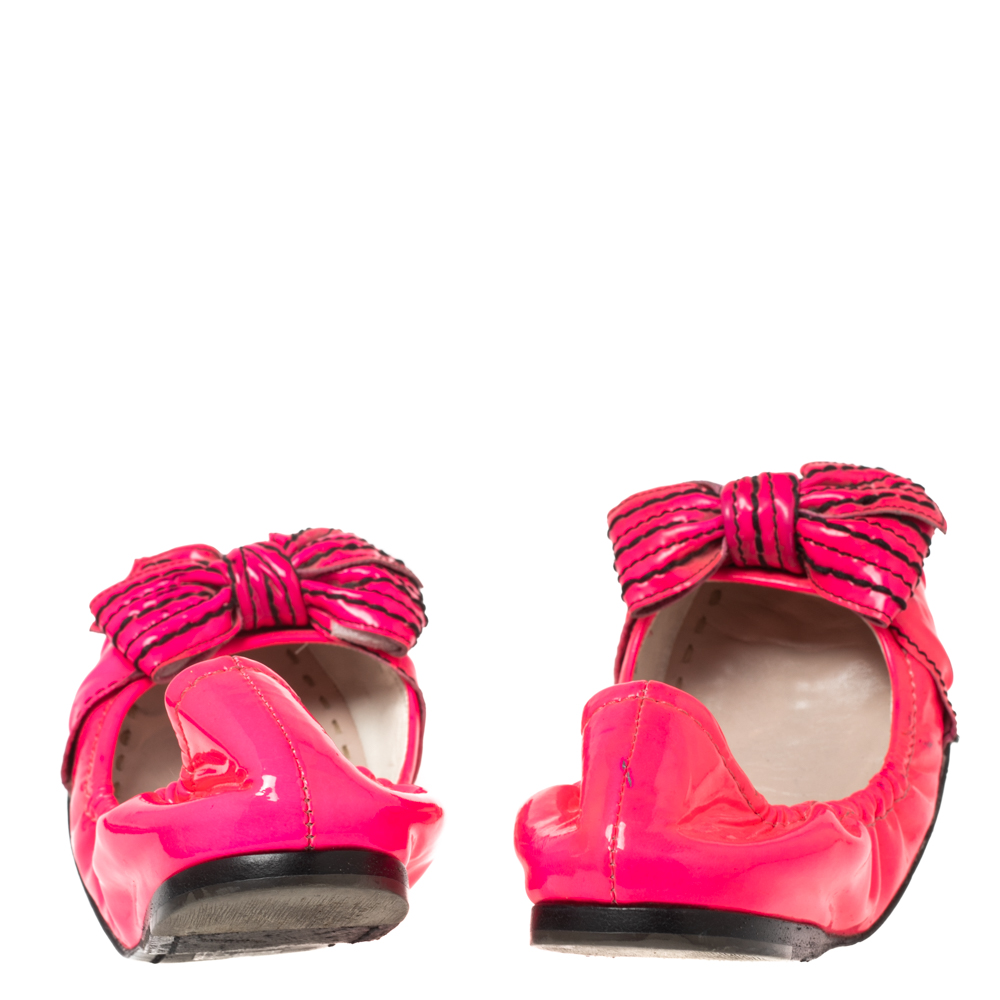 Miu Miu Pink Patent Leather Bow Scrunch Ballet Flats Size 37