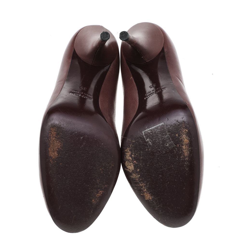 Miu Miu Brown Leather Round Toe Pumps Size 35