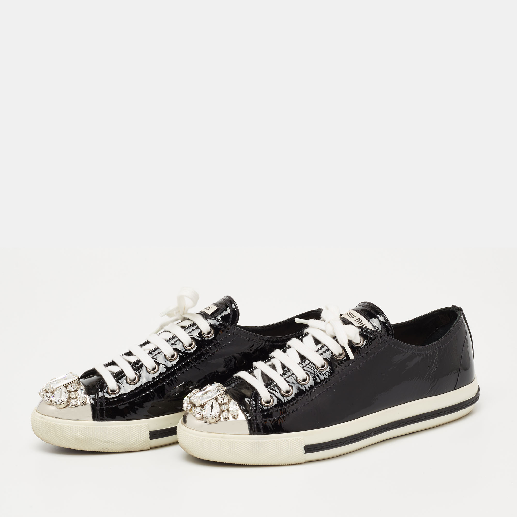 Miu Miu Black Patent Leather Crystal Embellished Cap Toe Lace Up Sneakers Size
Miu Miu Black Patent Leather Crystal Embellished Cap Toe Lace Up Sneakers Size