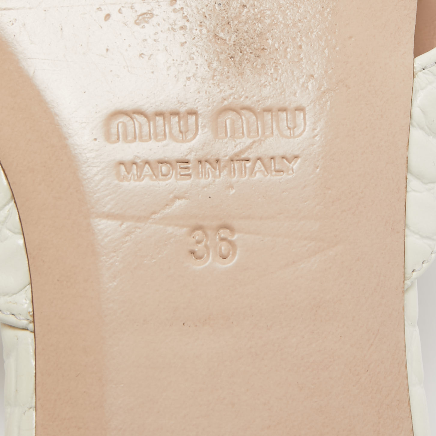 Miu Miu White Croc Embossed Leather Crystal Embellished Flat Slides Size 36