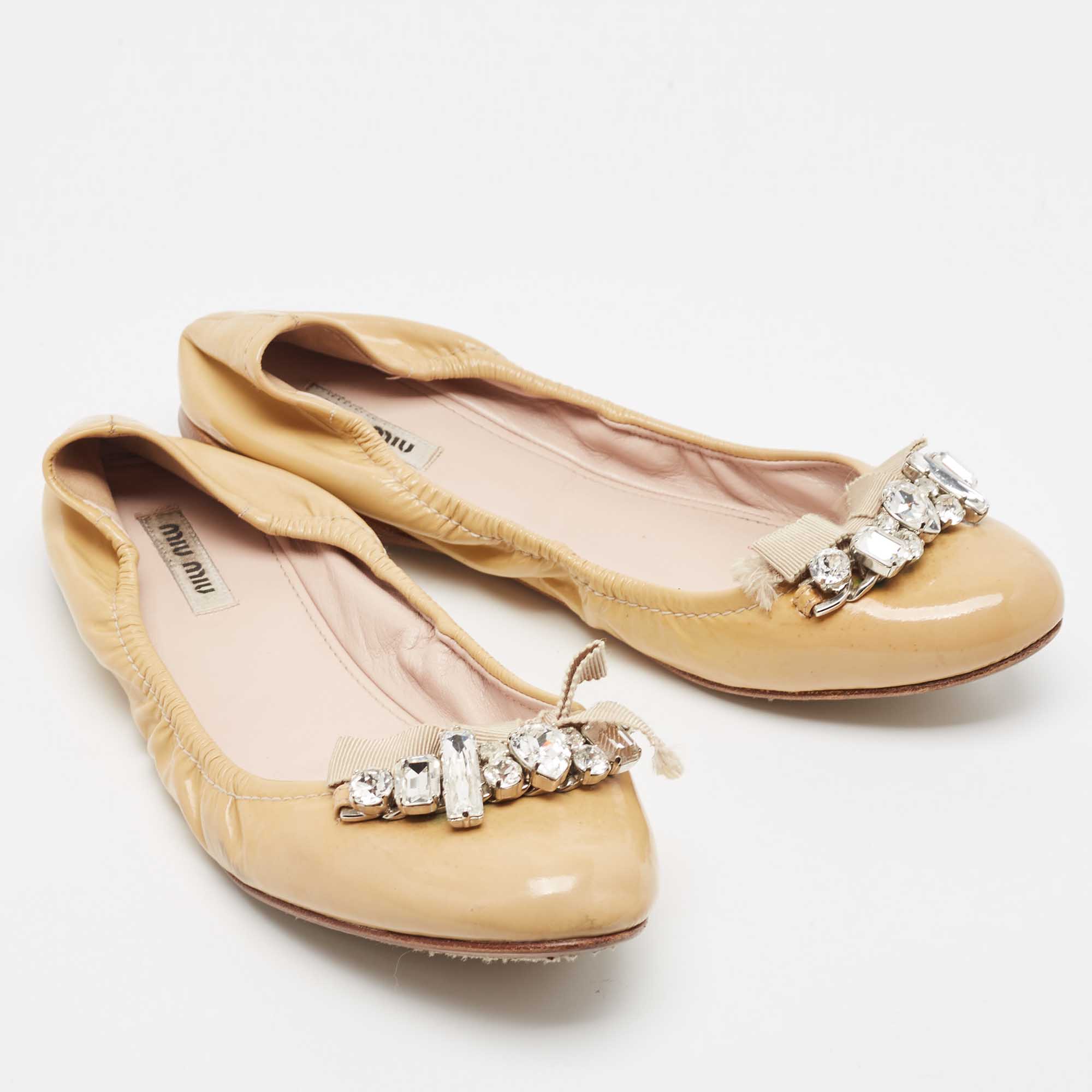 Miu Miu Beige Patent Leather Crystal Embellished Ballet Flats Size 39