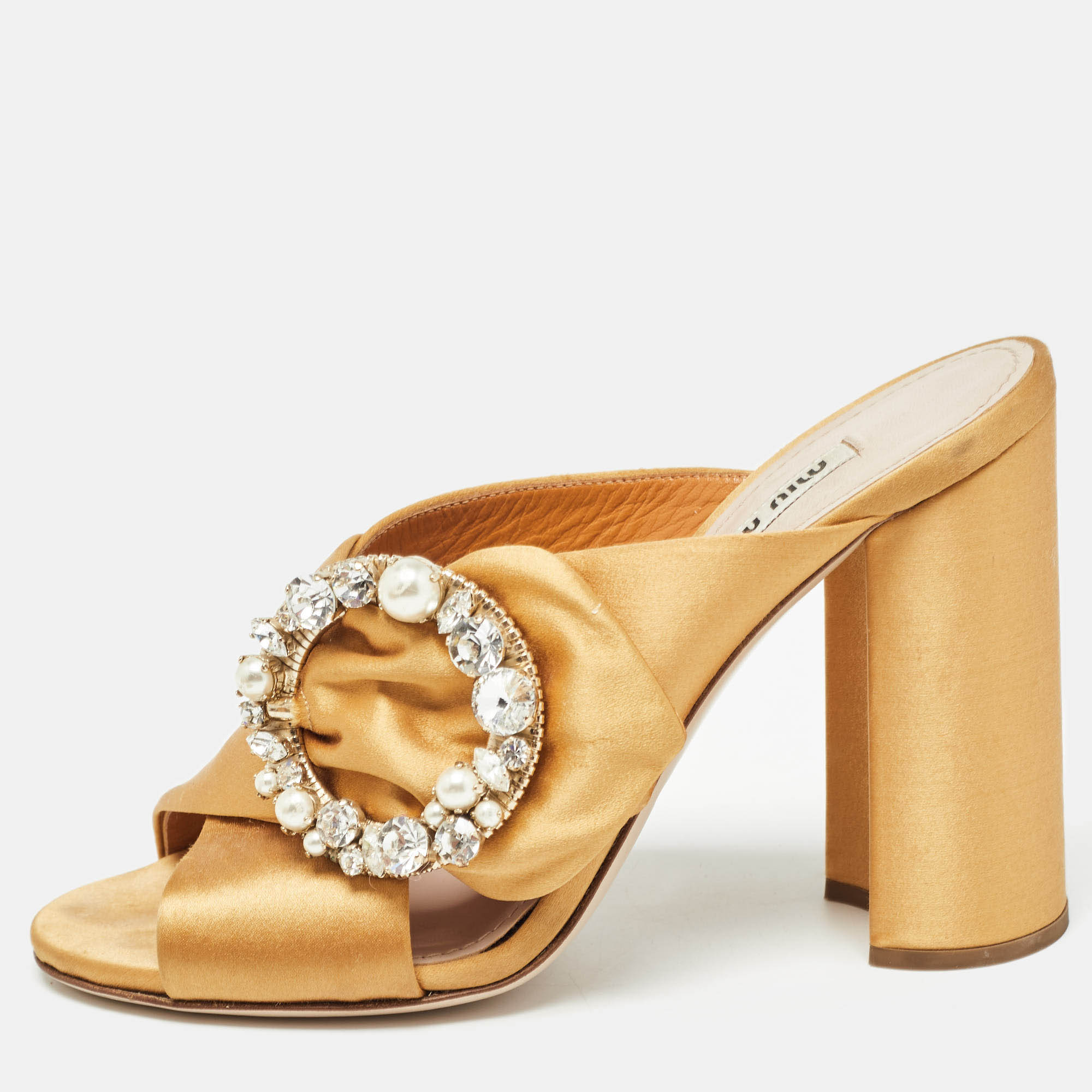 Miu miu brown satin crystal and faux pearl embellished brooch peep toe slide sandals size 37