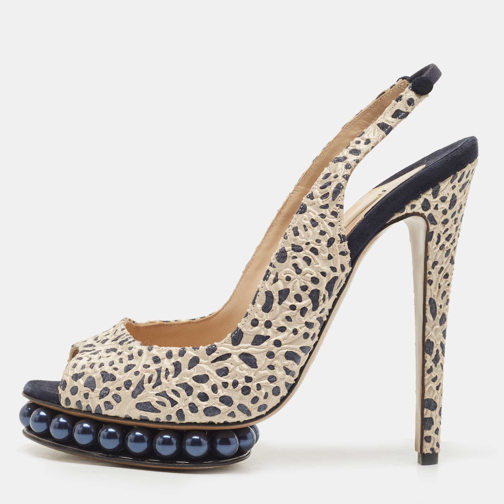 Nicholas kirkwood navy blue/cream laser cut lace and suede pearl platform peep toe slingback pumps size 39